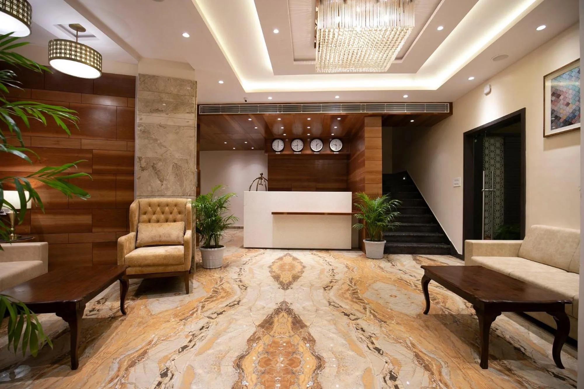 Facade/entrance in The Square Somnath