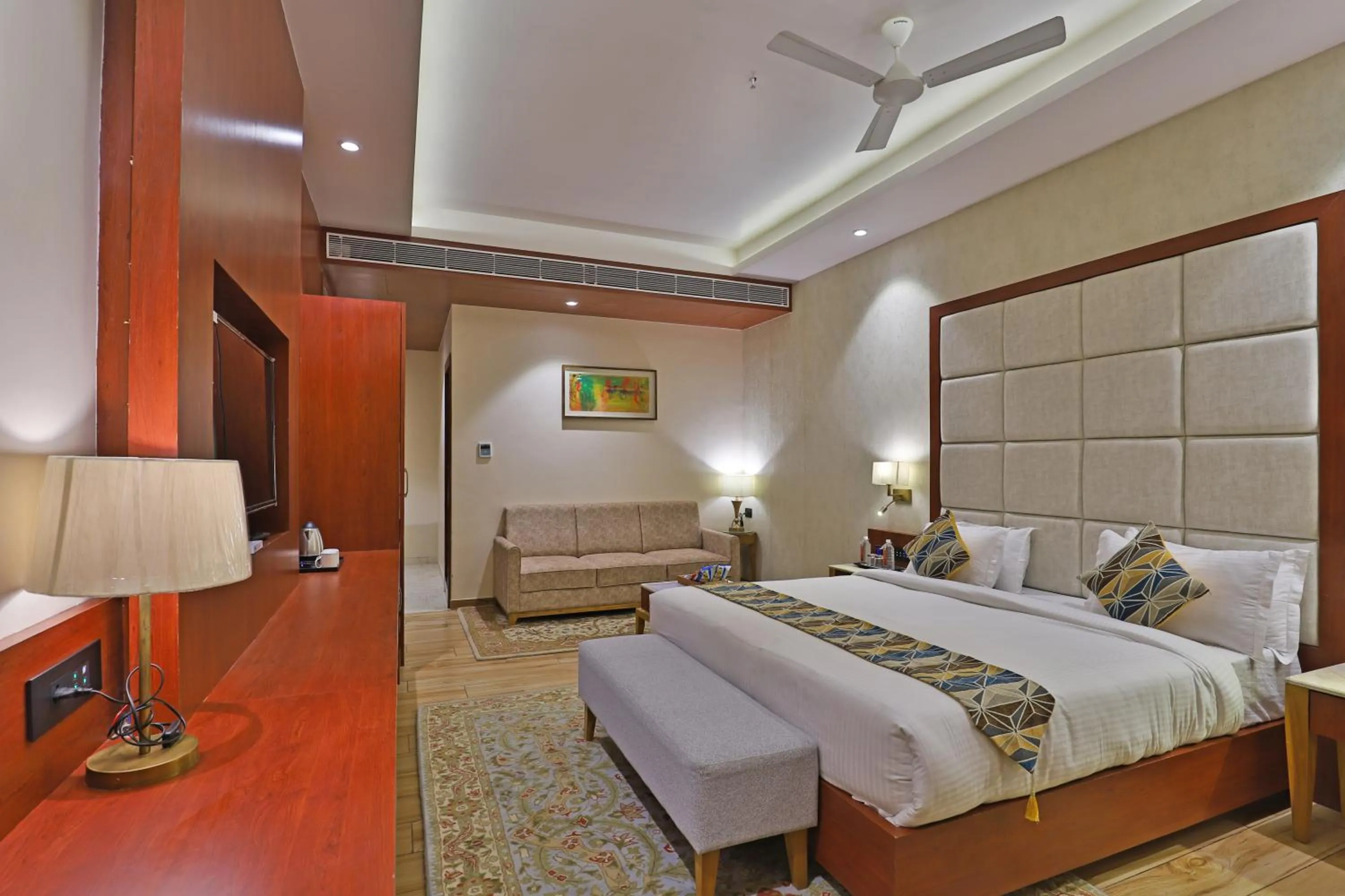 Bedroom, Bed in The Square Somnath