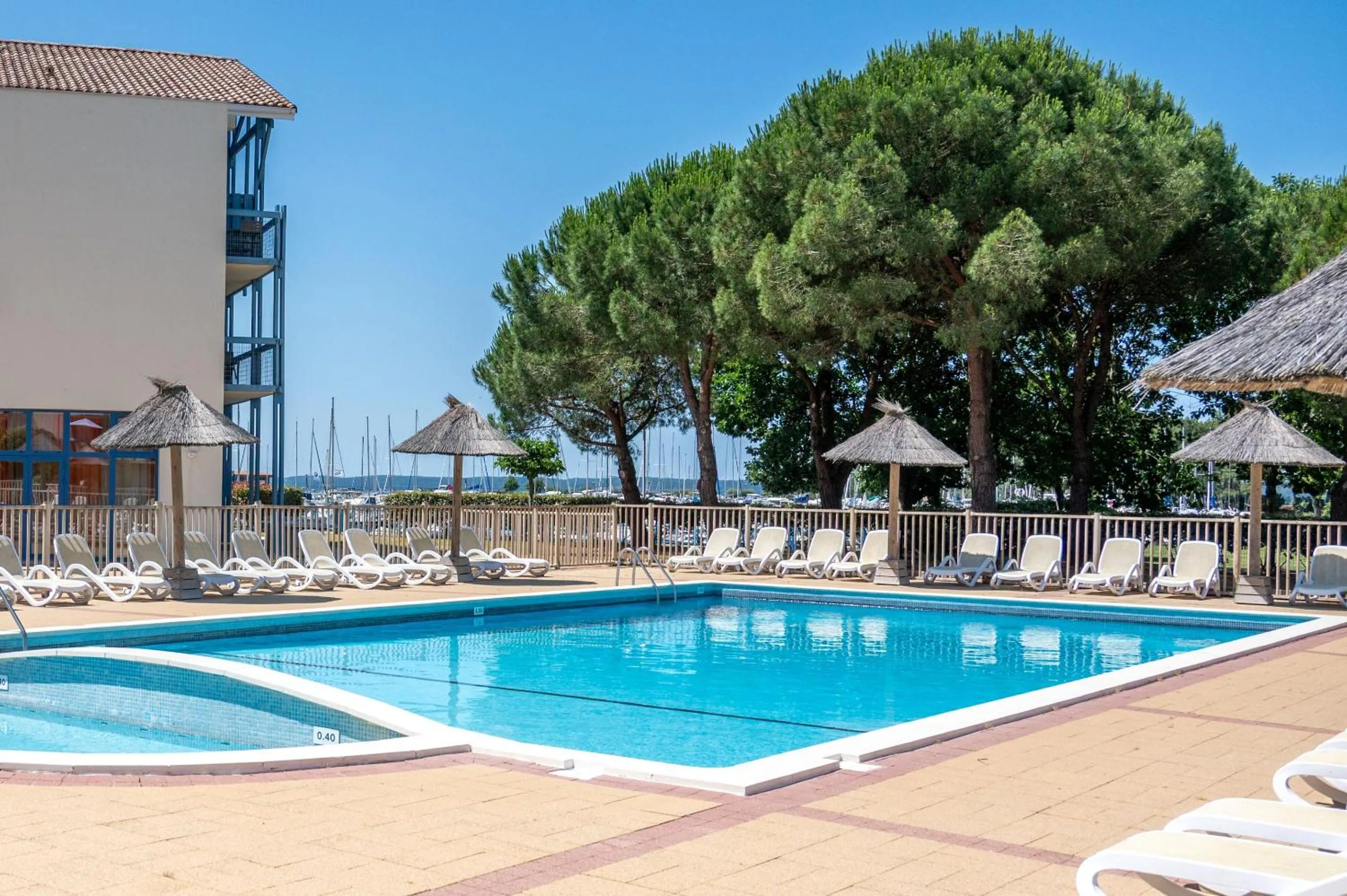 Swimming pool in Résidence Odalys Du Port