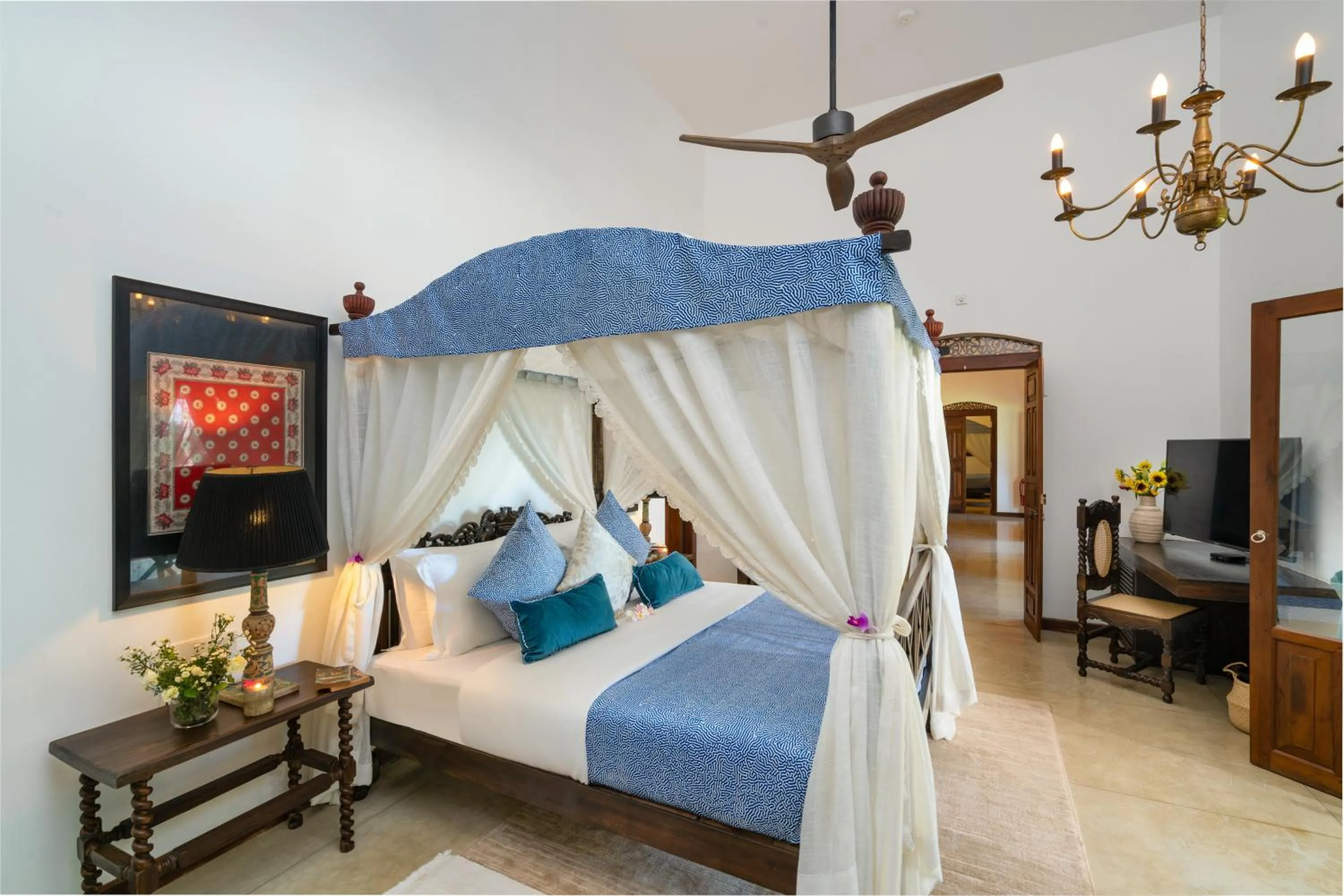 Photo of the whole room, Bed in Sundara by Mosvold