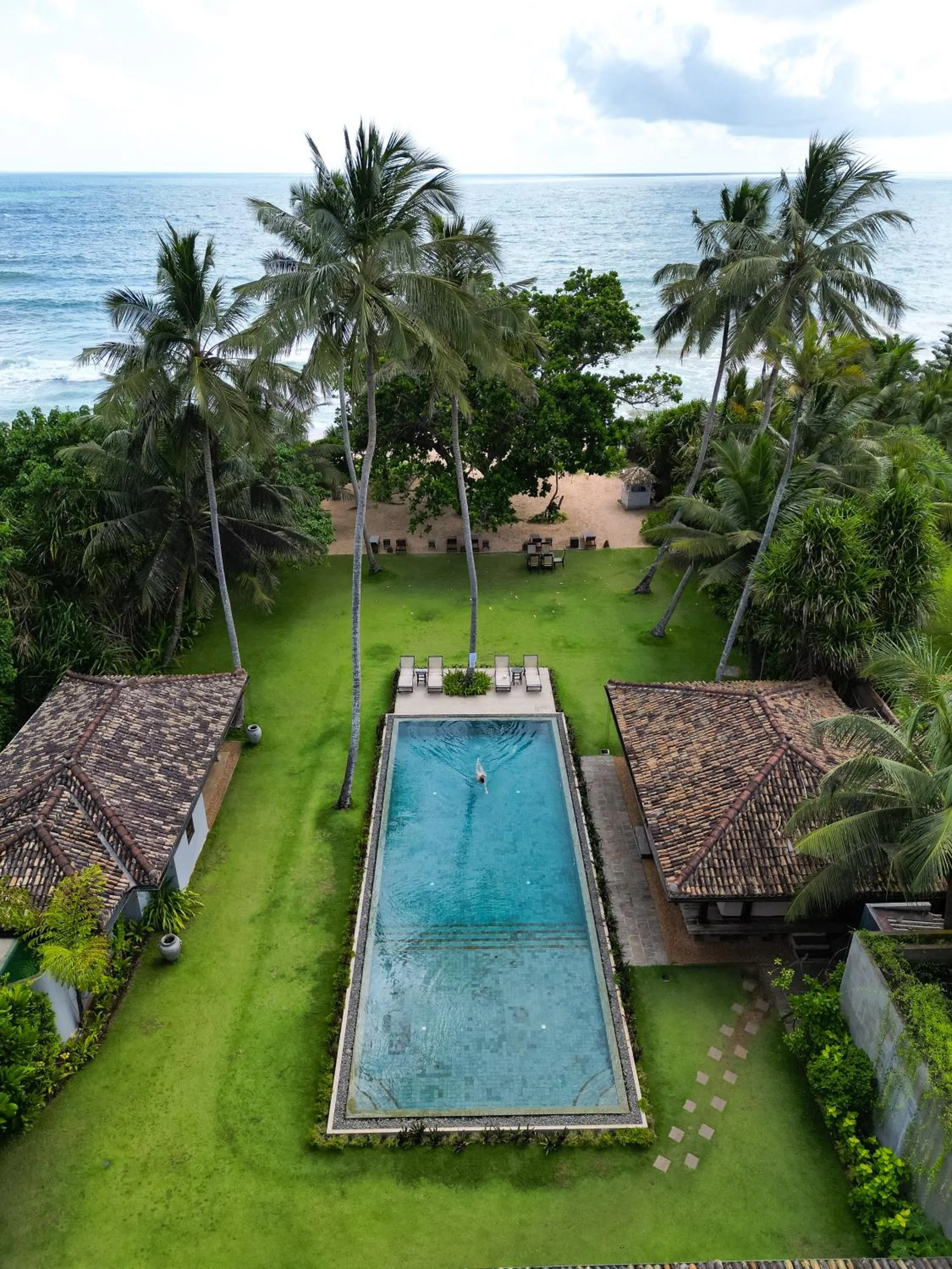 Beach in Sundara by Mosvold