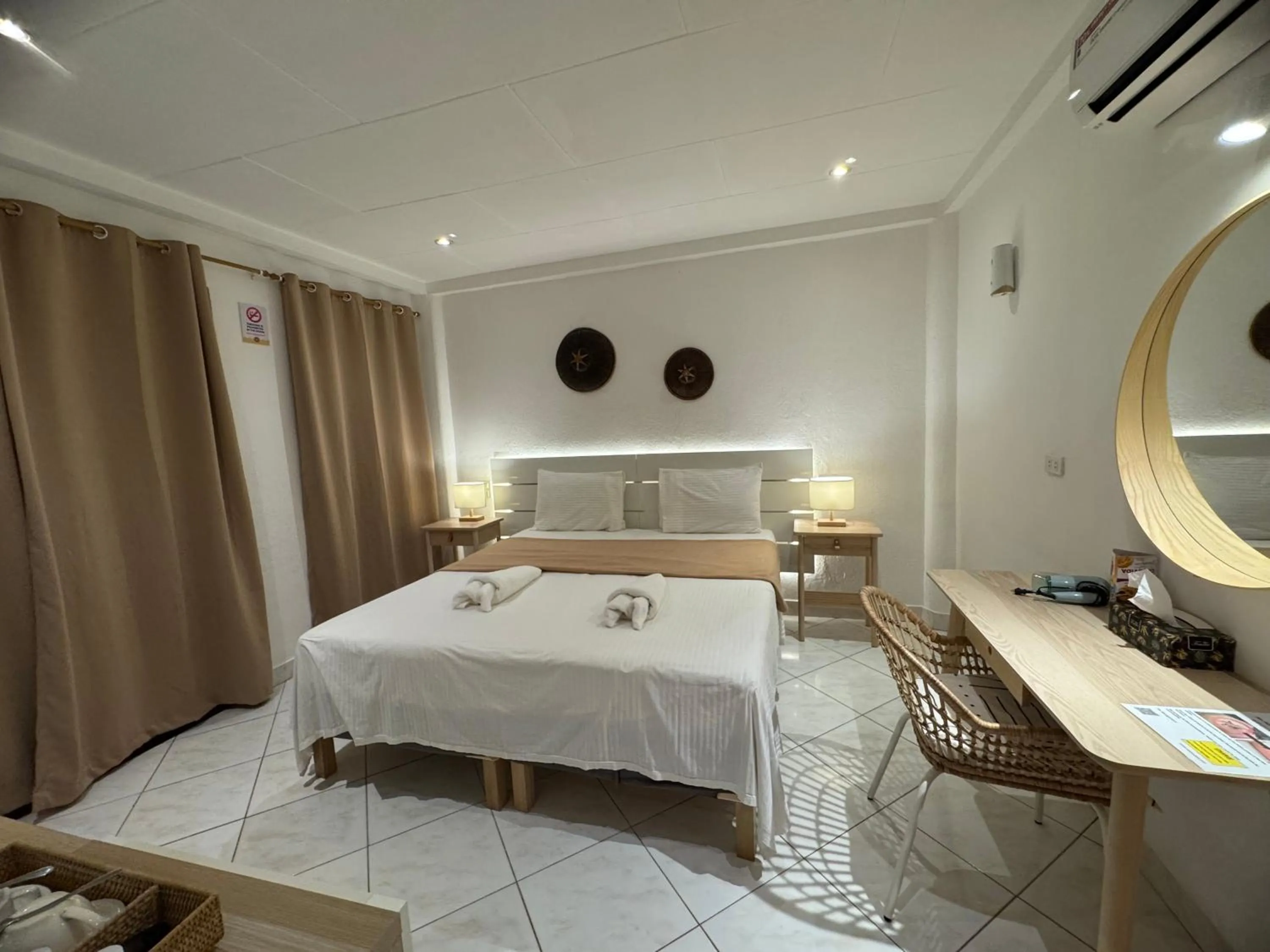 Bed in Alona Vida Beach Resort