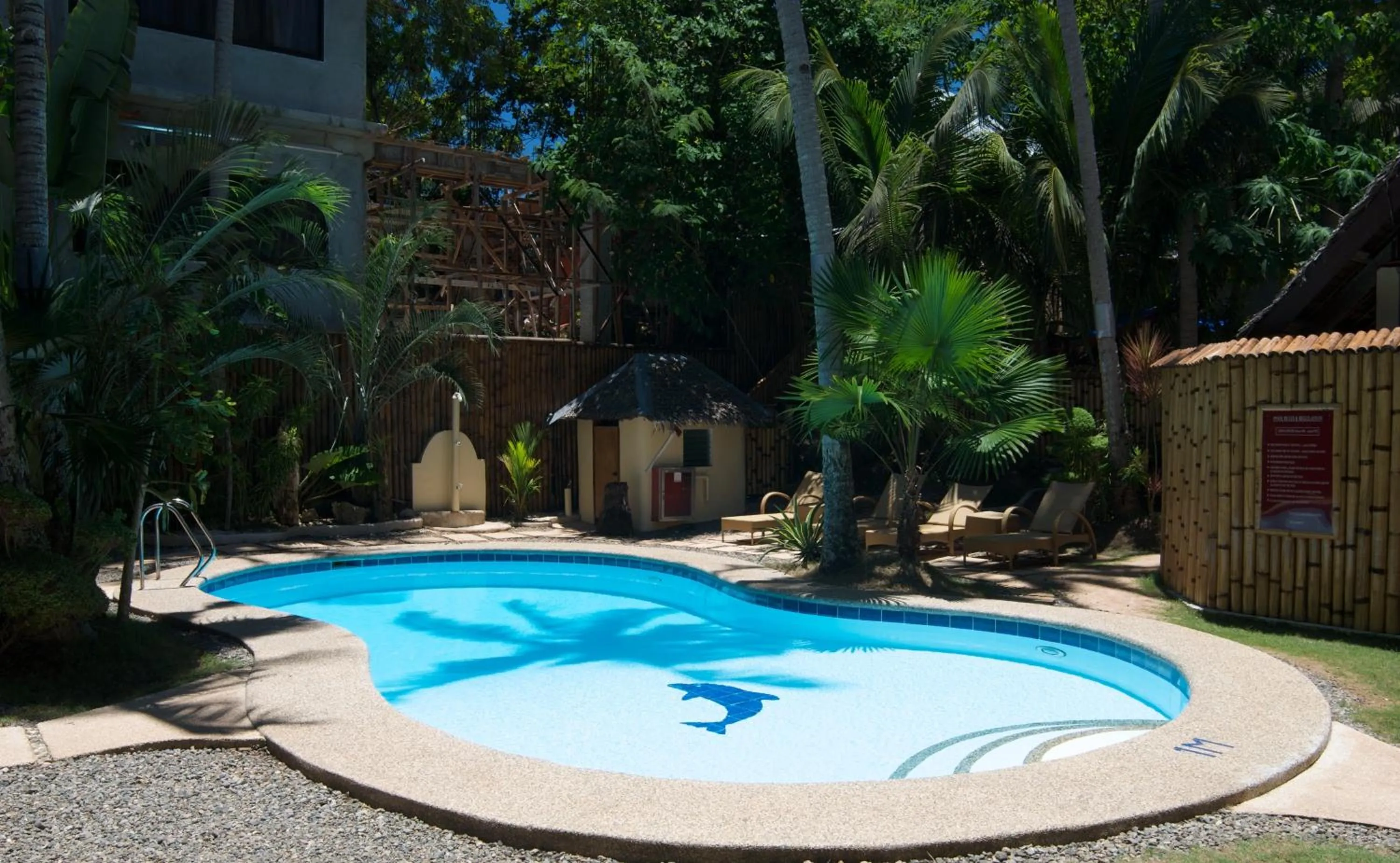 Swimming pool in Alona Vida Beach Resort