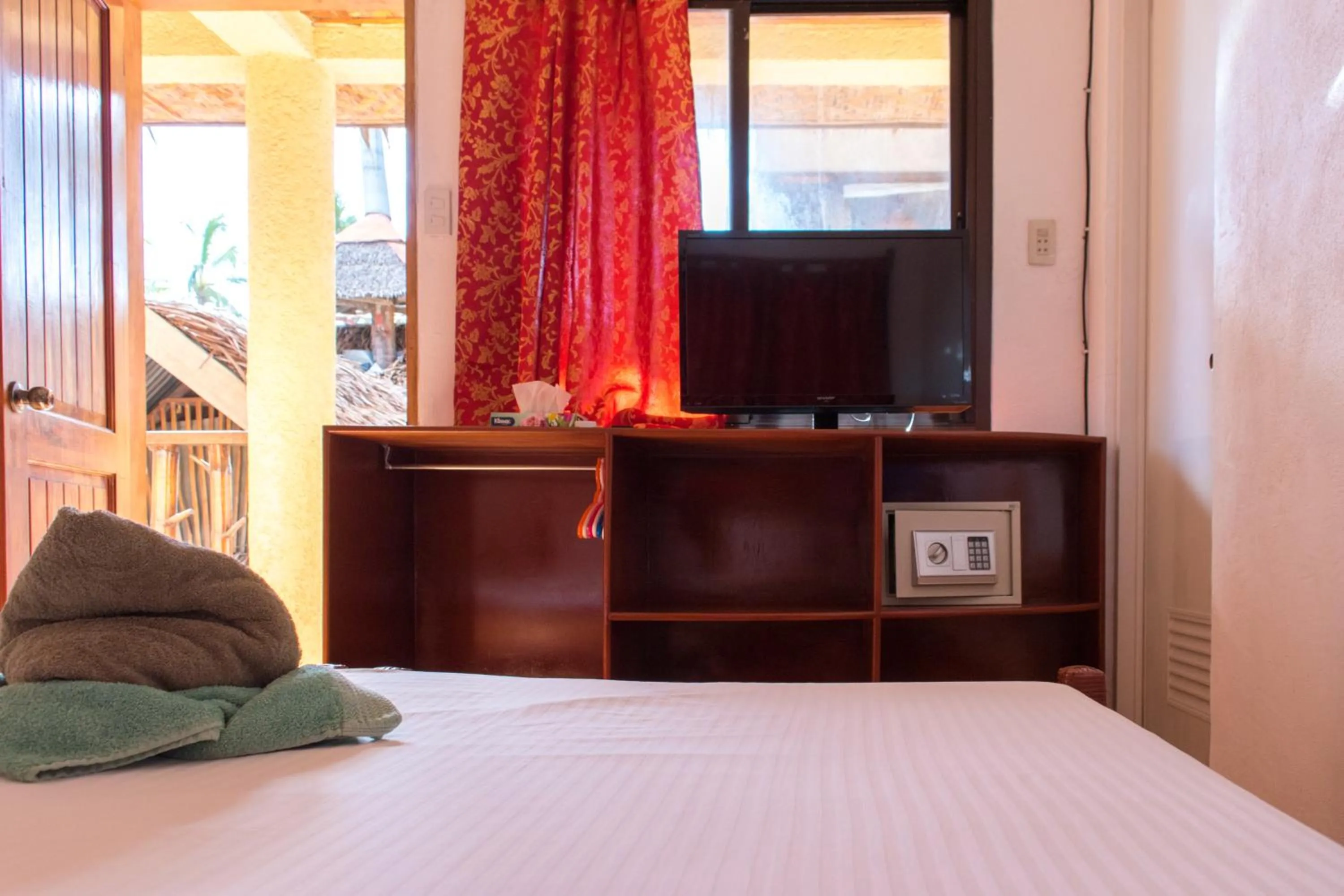 TV and multimedia, Bed in Alona Vida Beach Resort