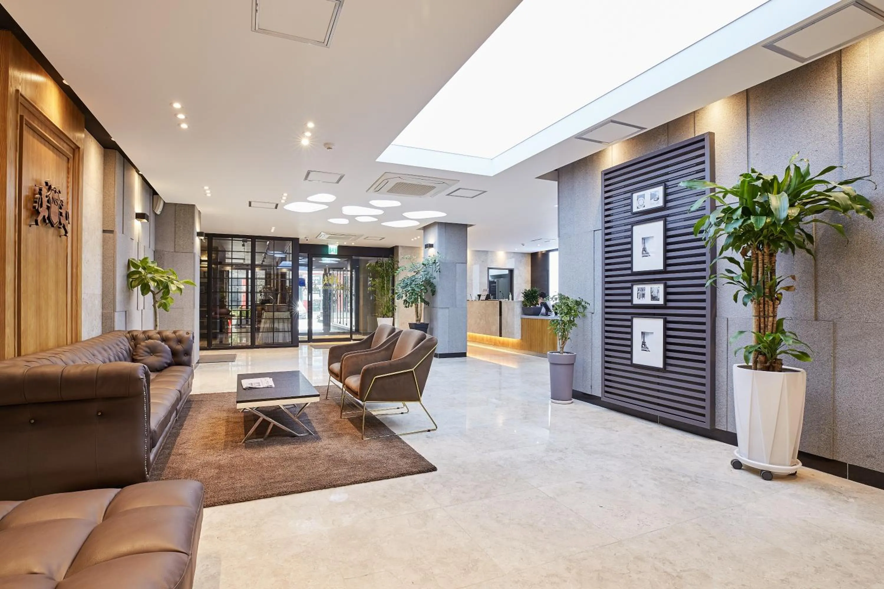 Lobby or reception in Noble Stay Hotel