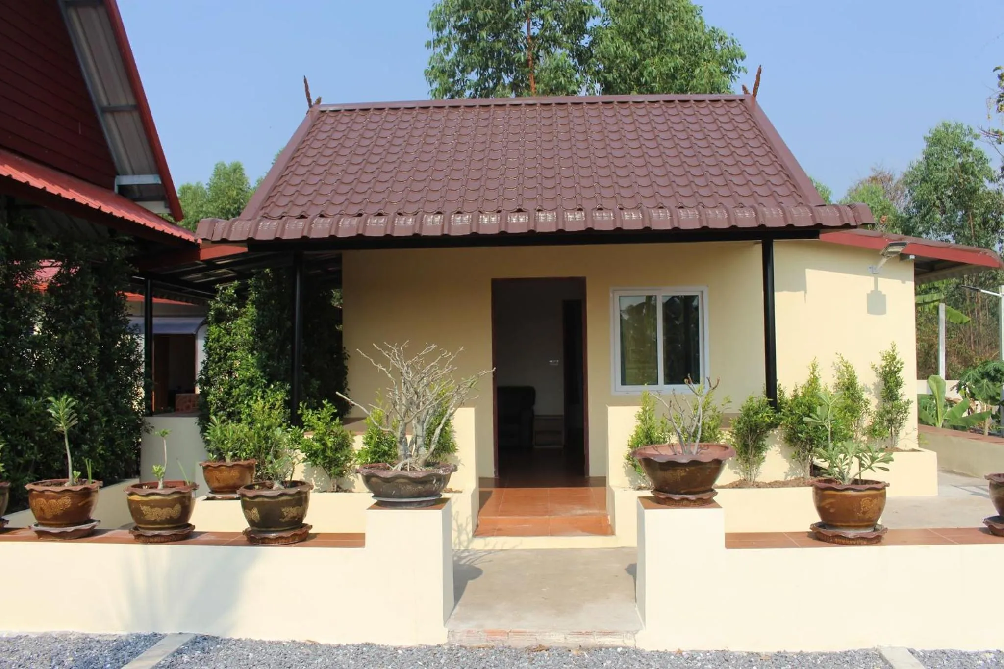 1 bedroom pool Villa Tropical fruit garden Fast Wifi Smart Tv