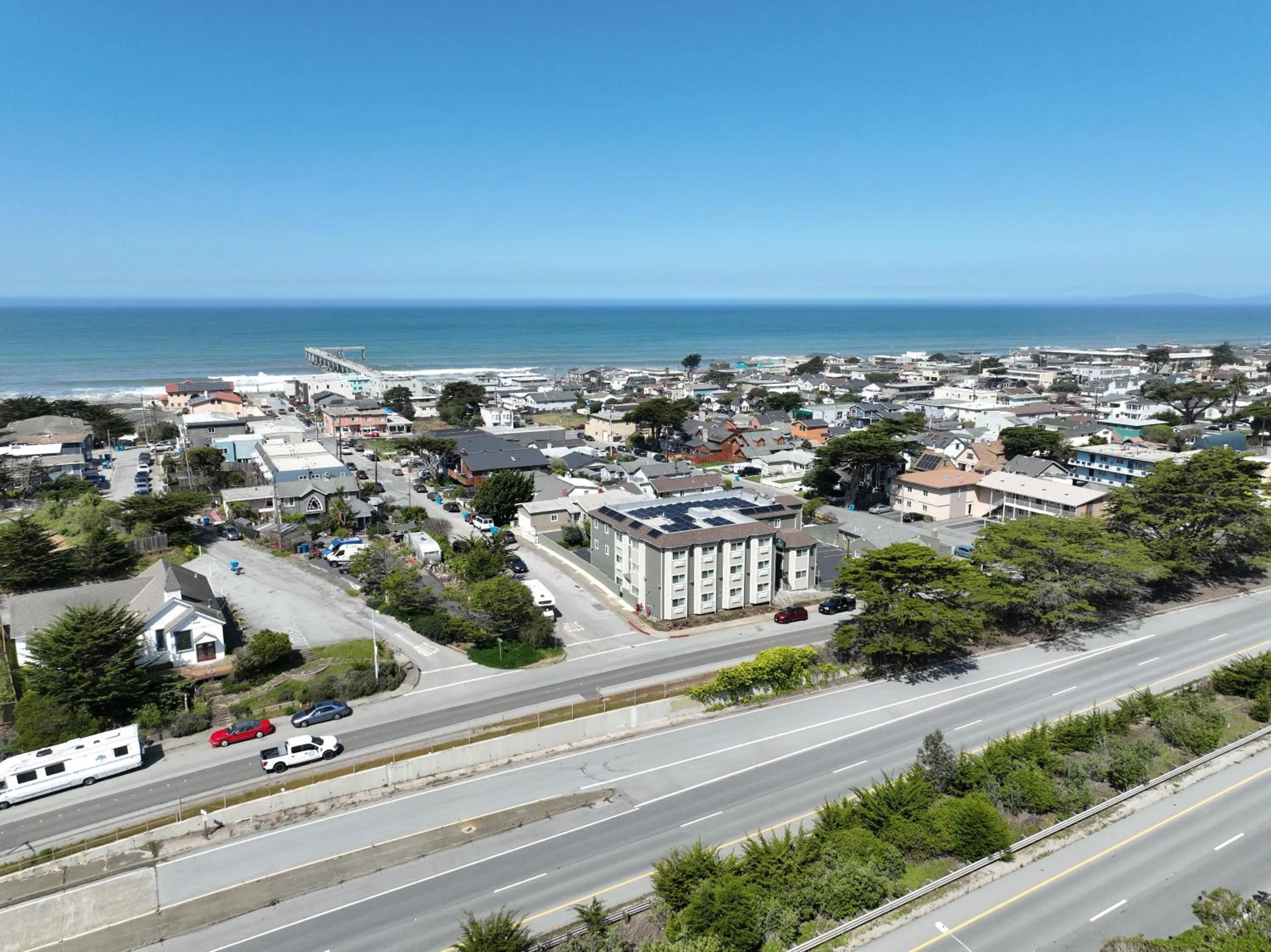 Property building in PACIFIC DRIFT San Francisco Pacifica