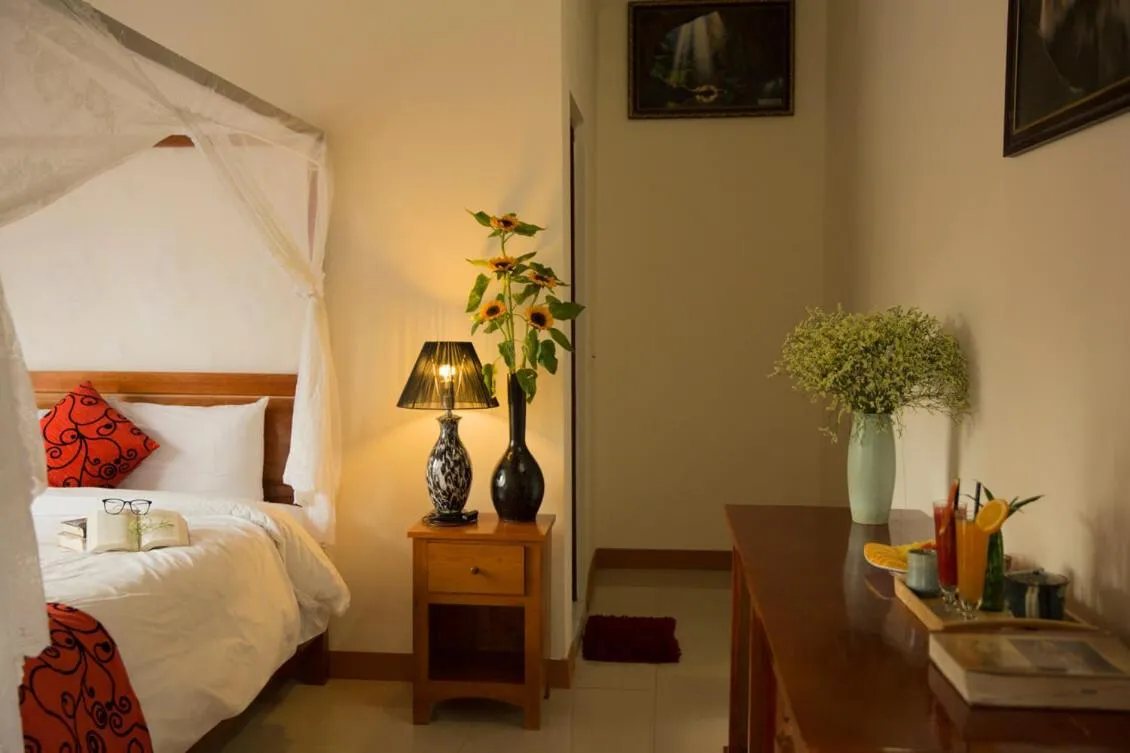 Bed in Phong Nha Lake House Resort