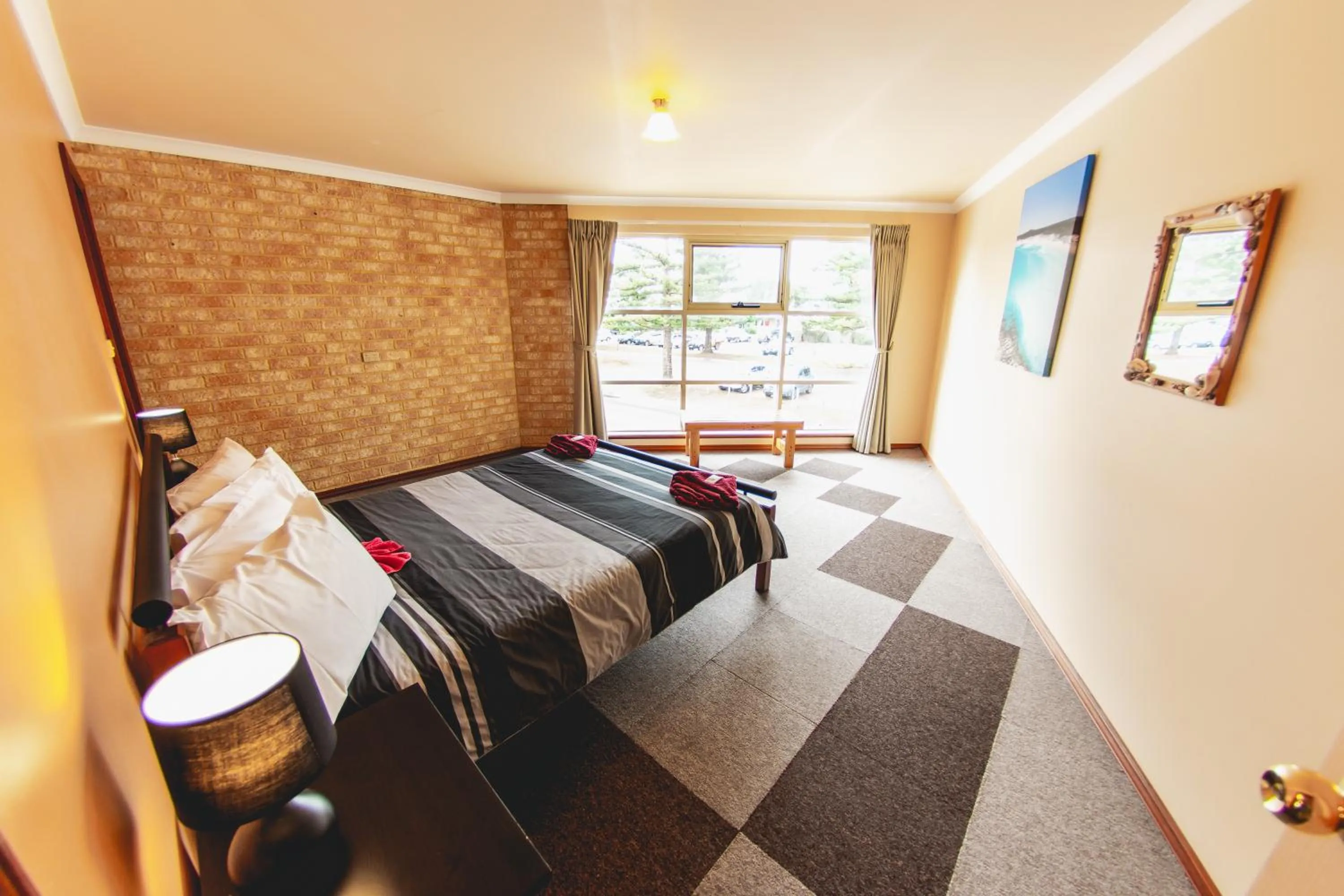 Bed in Esperance Foreshore Apartments