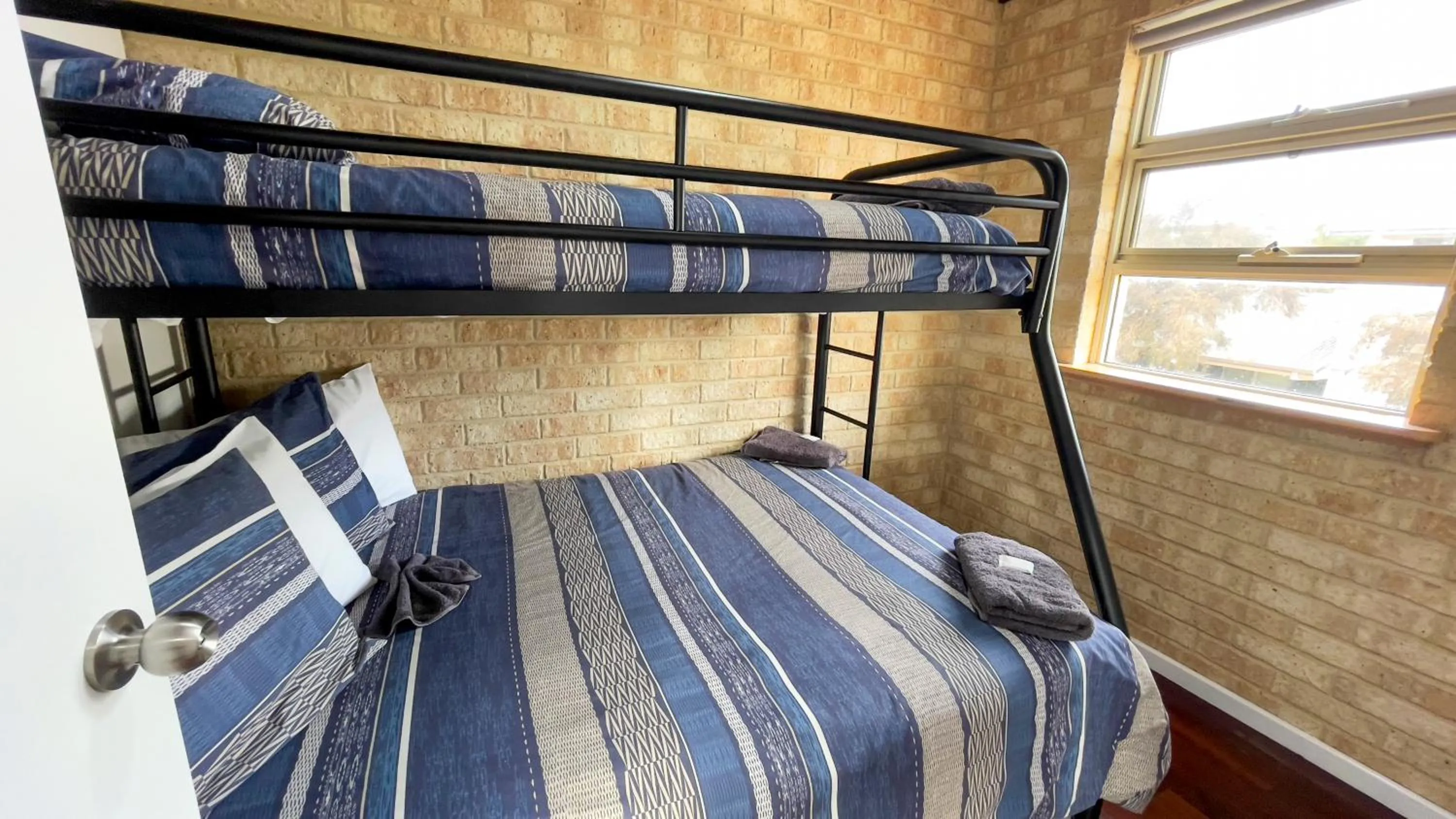 Bed in Esperance Foreshore Apartments