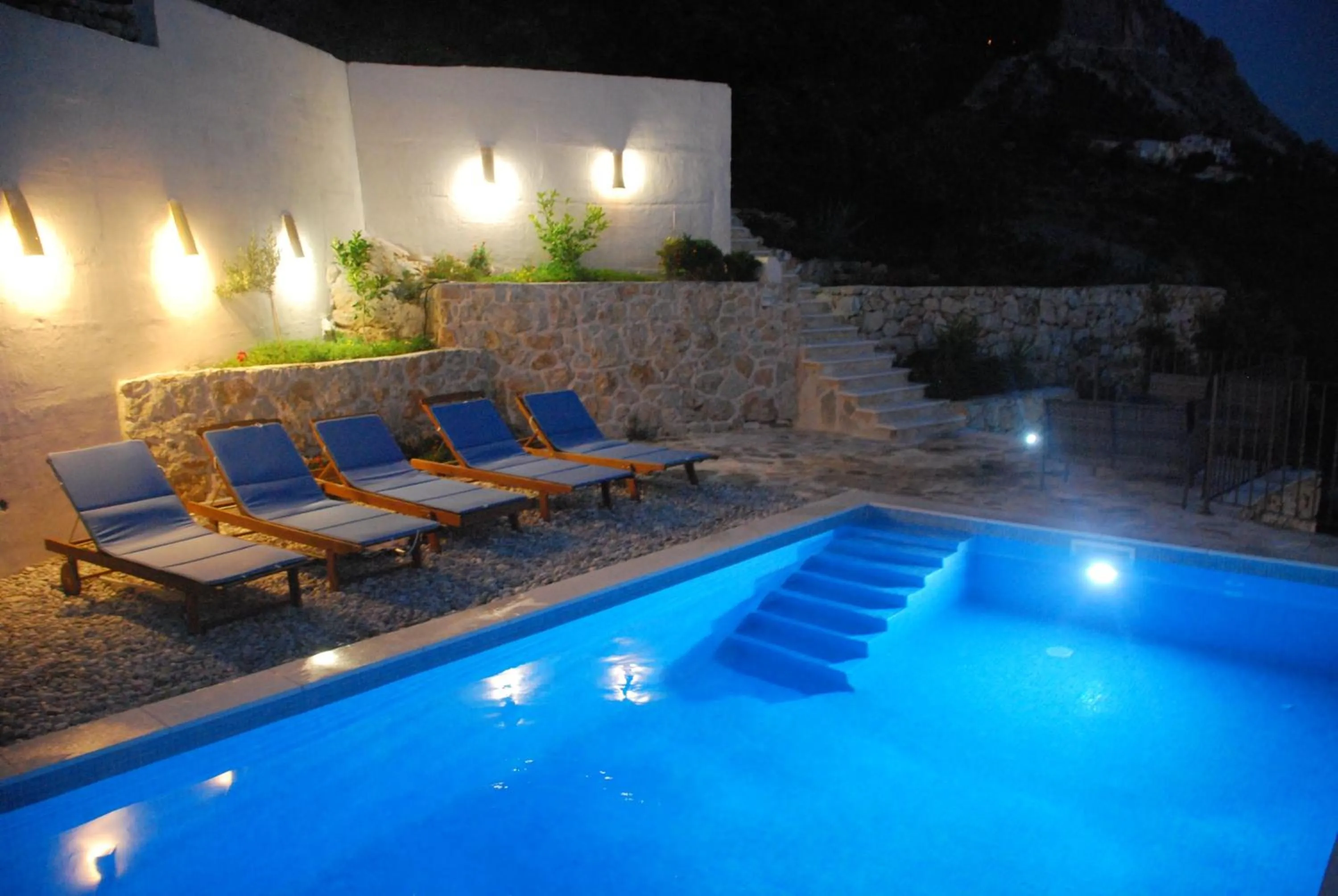 Elegant villa in Podgora with private pool and sea view