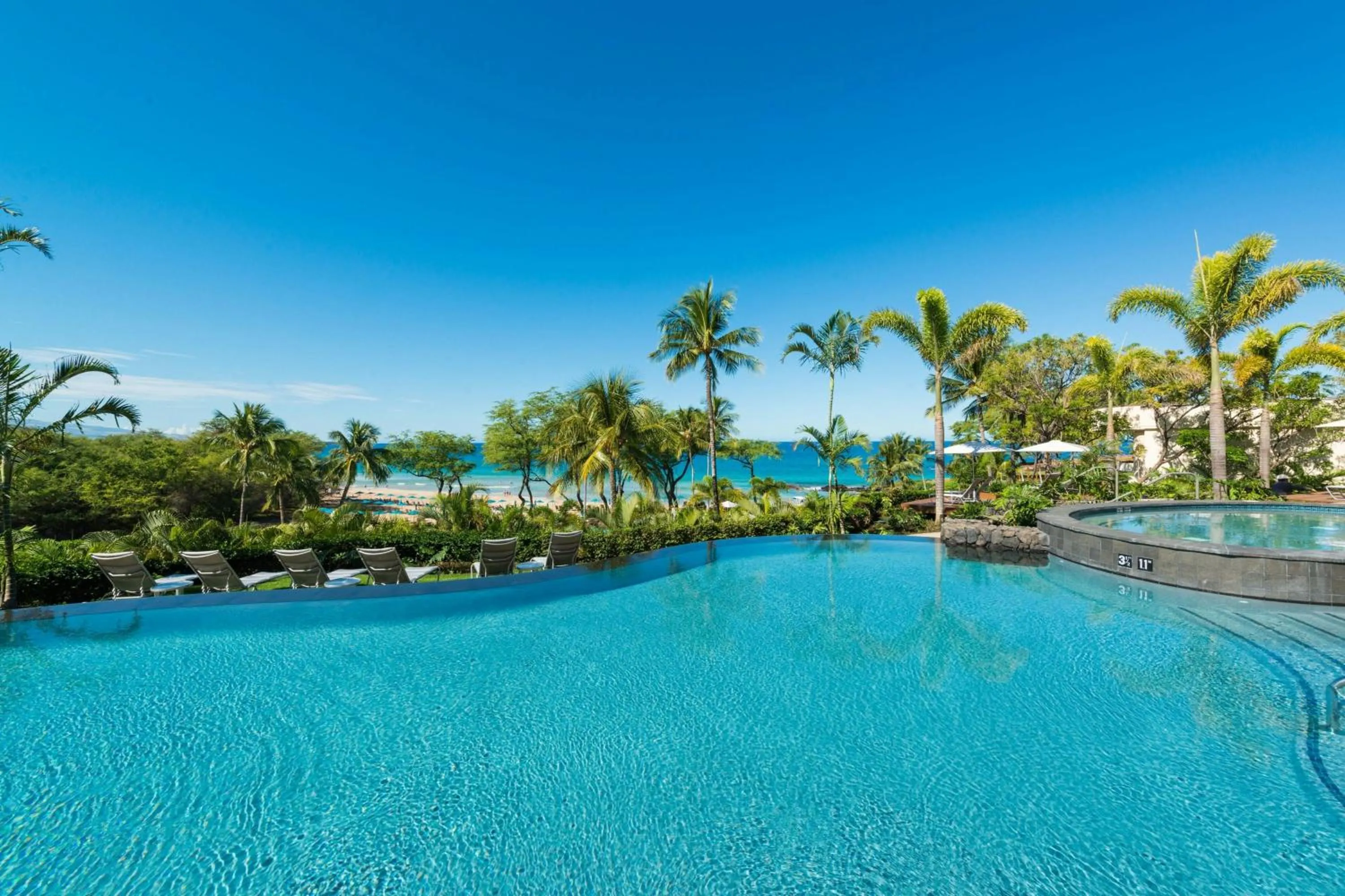 Swimming pool in The Westin Hapuna Beach Resort