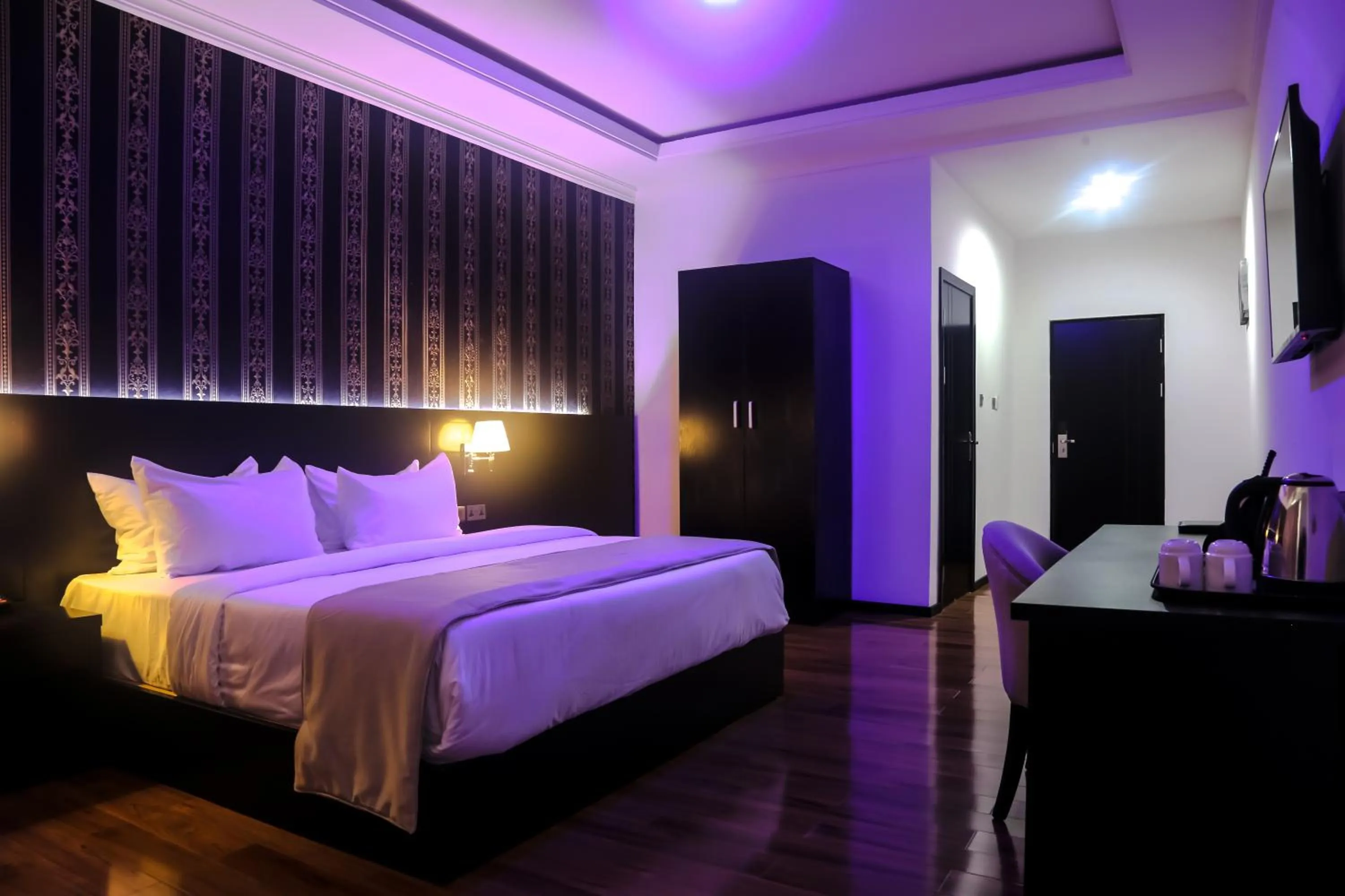 Bed in BON Hotel Ikeja Residence