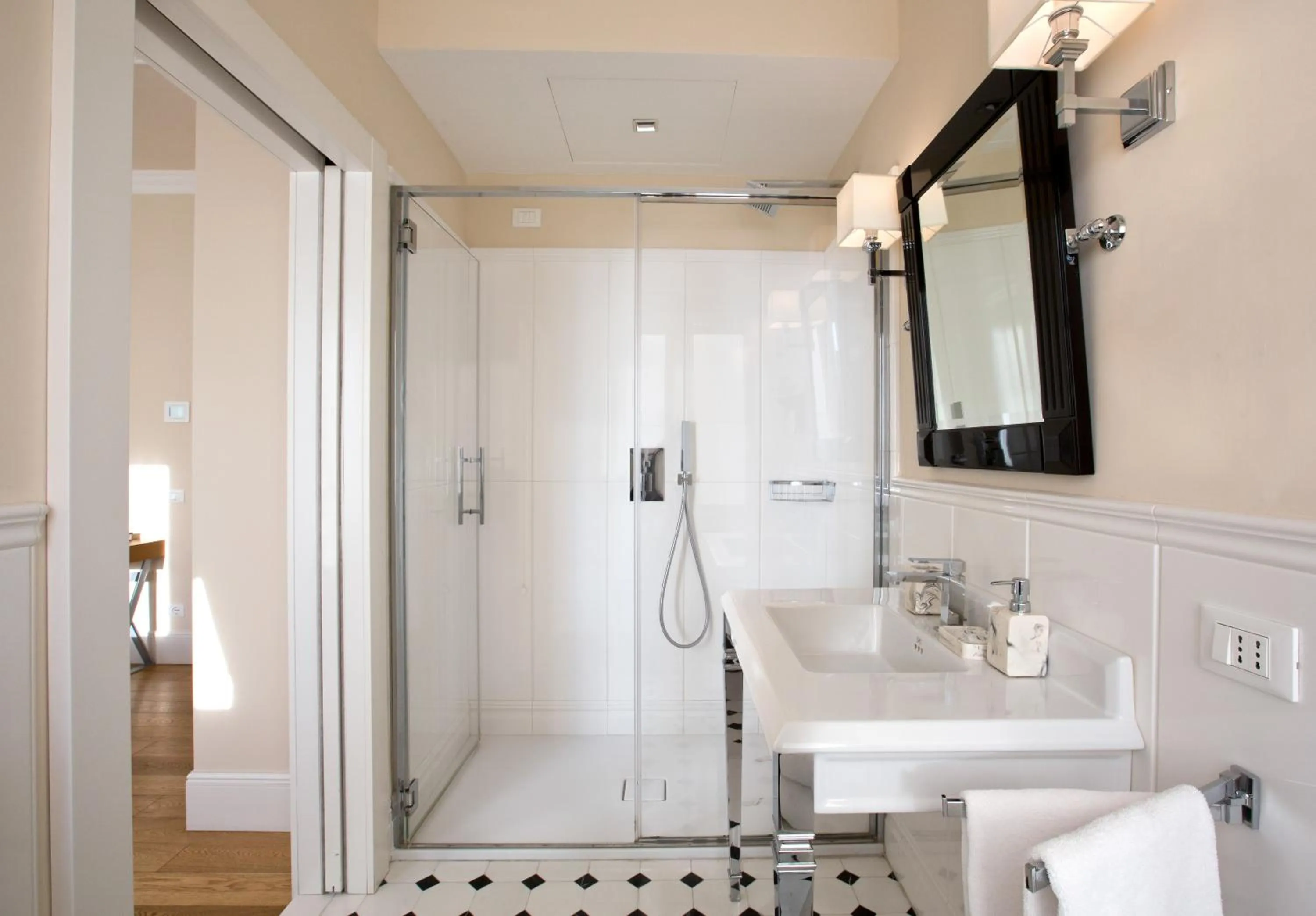 Bathroom in Suite Milano Duomo