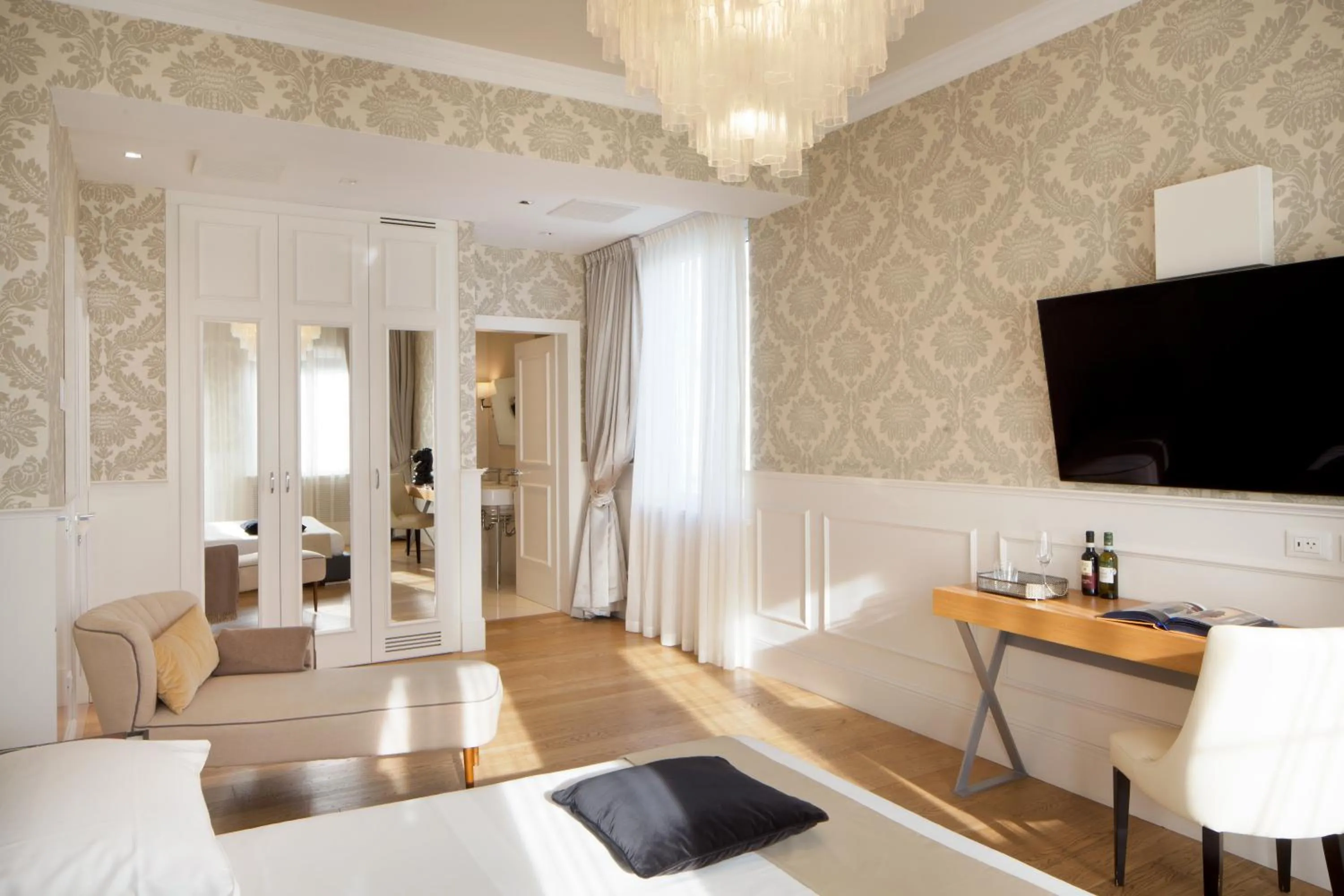 Living room in Suite Milano Duomo