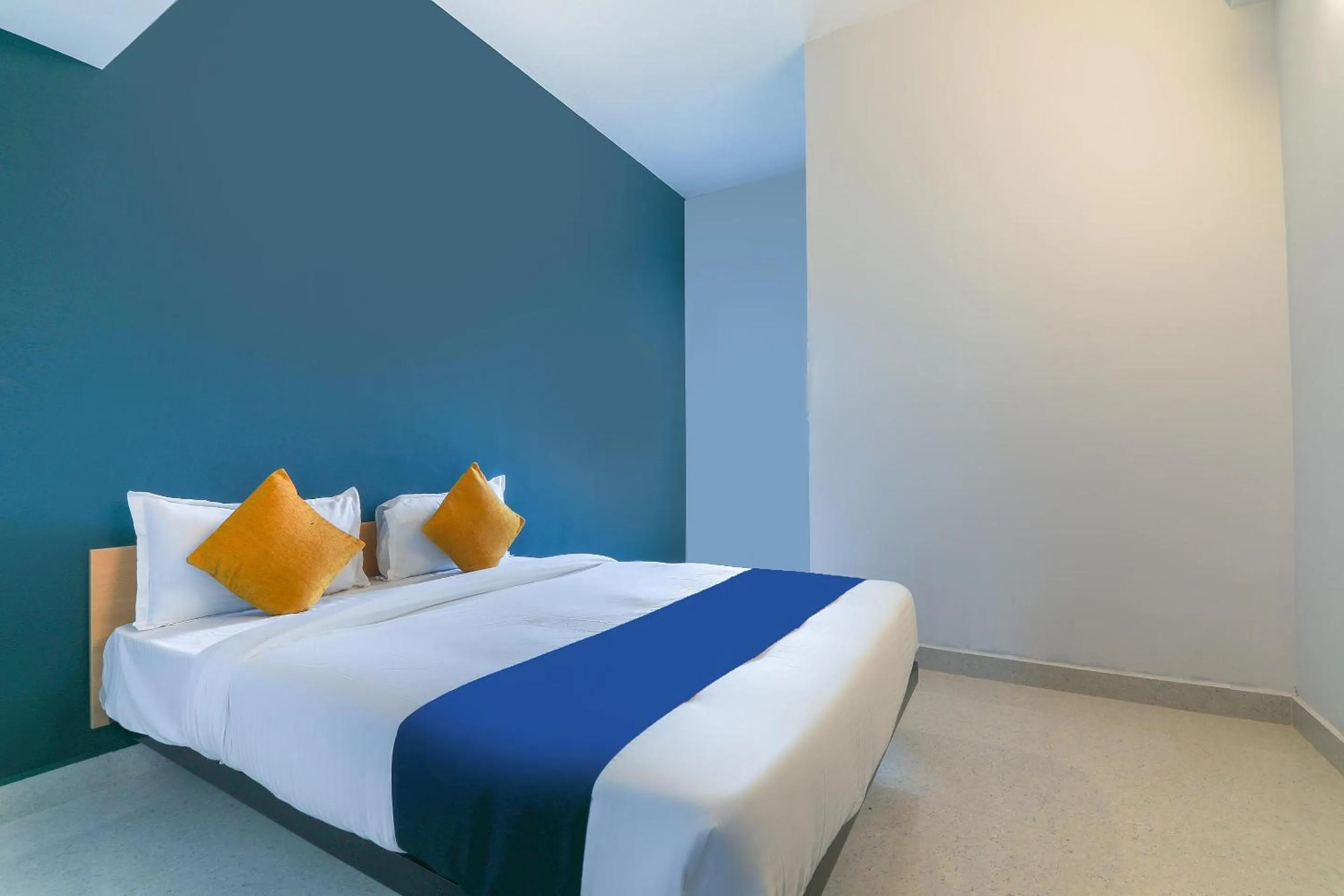 Bedroom in Hotel O Maraimalai Nagar