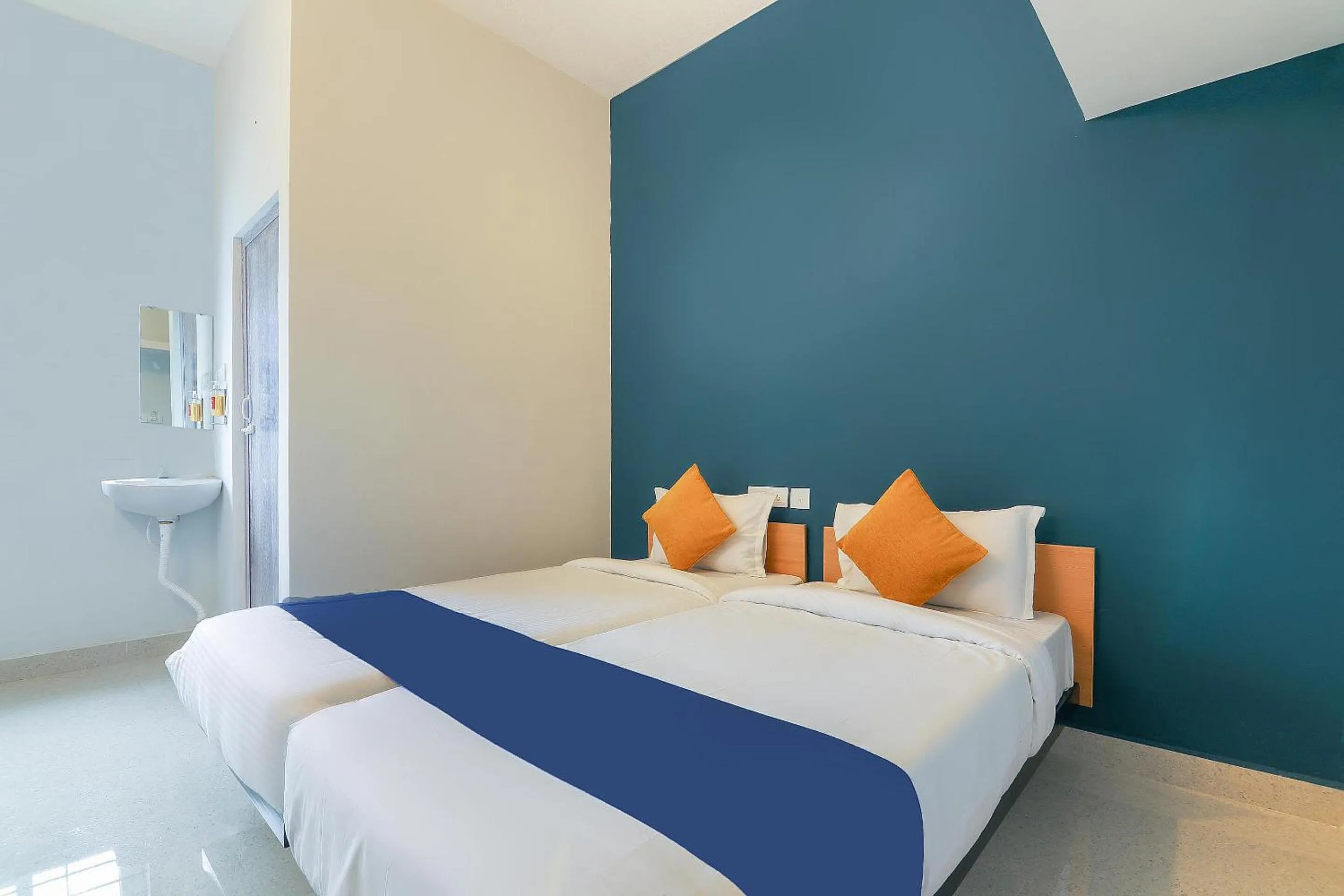 Bedroom in Hotel O Maraimalai Nagar