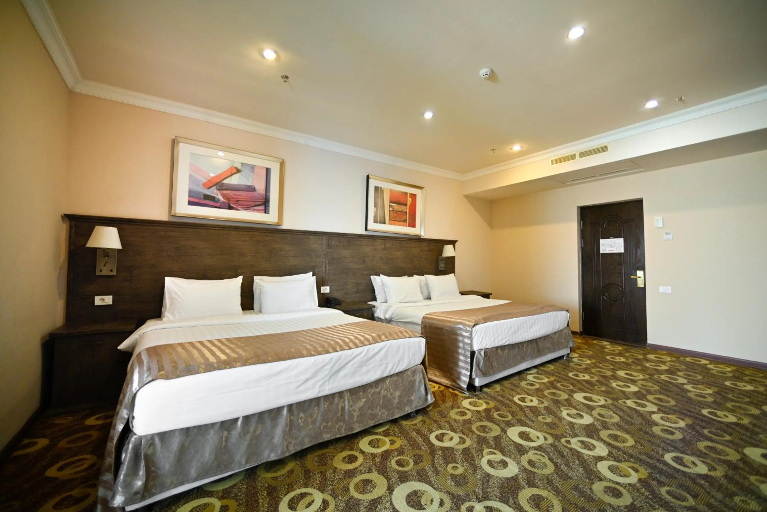 Bed in Imperial Palace Hotel Yerevan