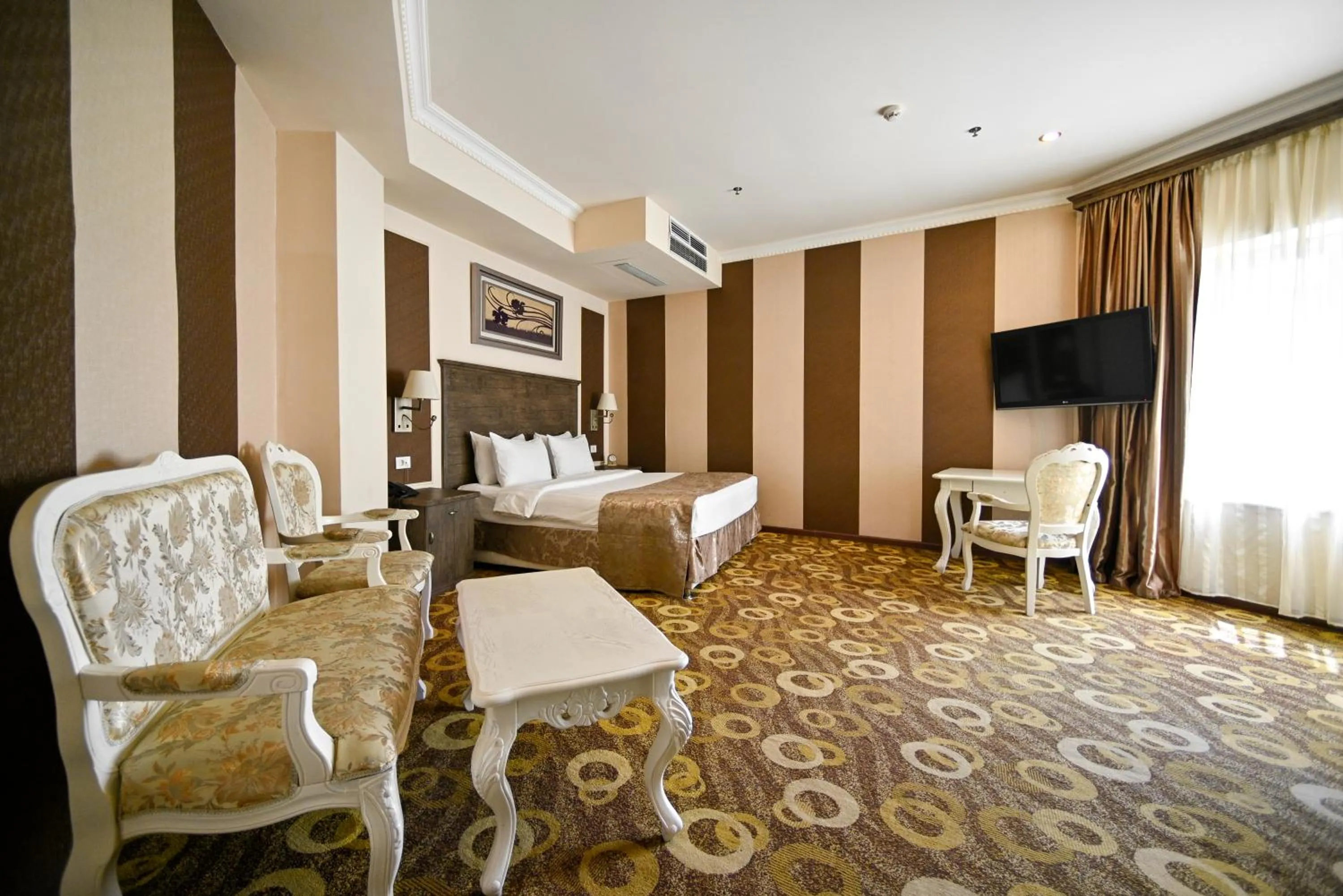 TV and multimedia in Imperial Palace Hotel Yerevan