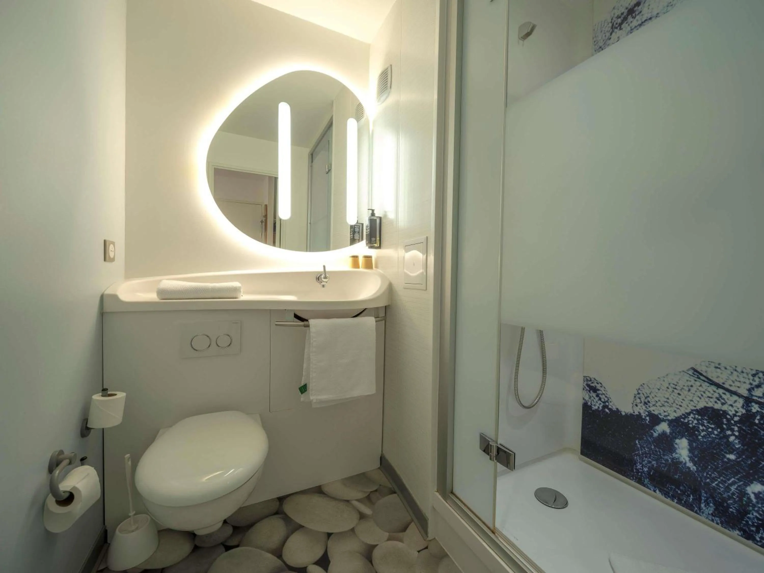 Twin Room in Ibis Budget Sarrebourg Buhl