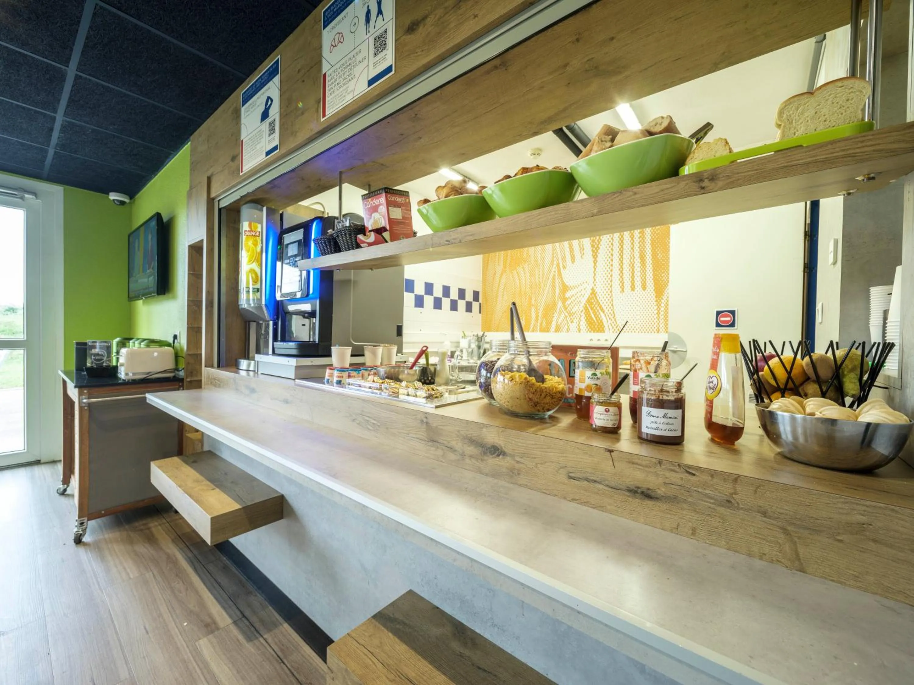 Buffet breakfast in Ibis Budget Sarrebourg Buhl