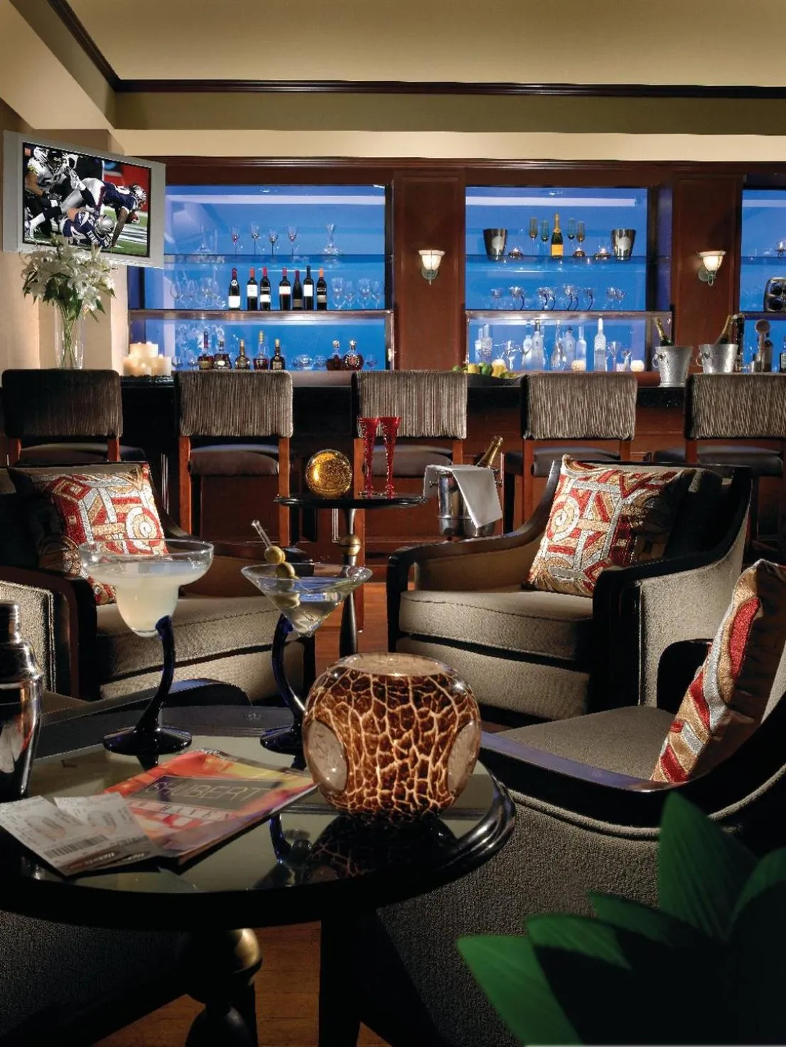 Lounge or bar in Omni New Haven Hotel at Yale