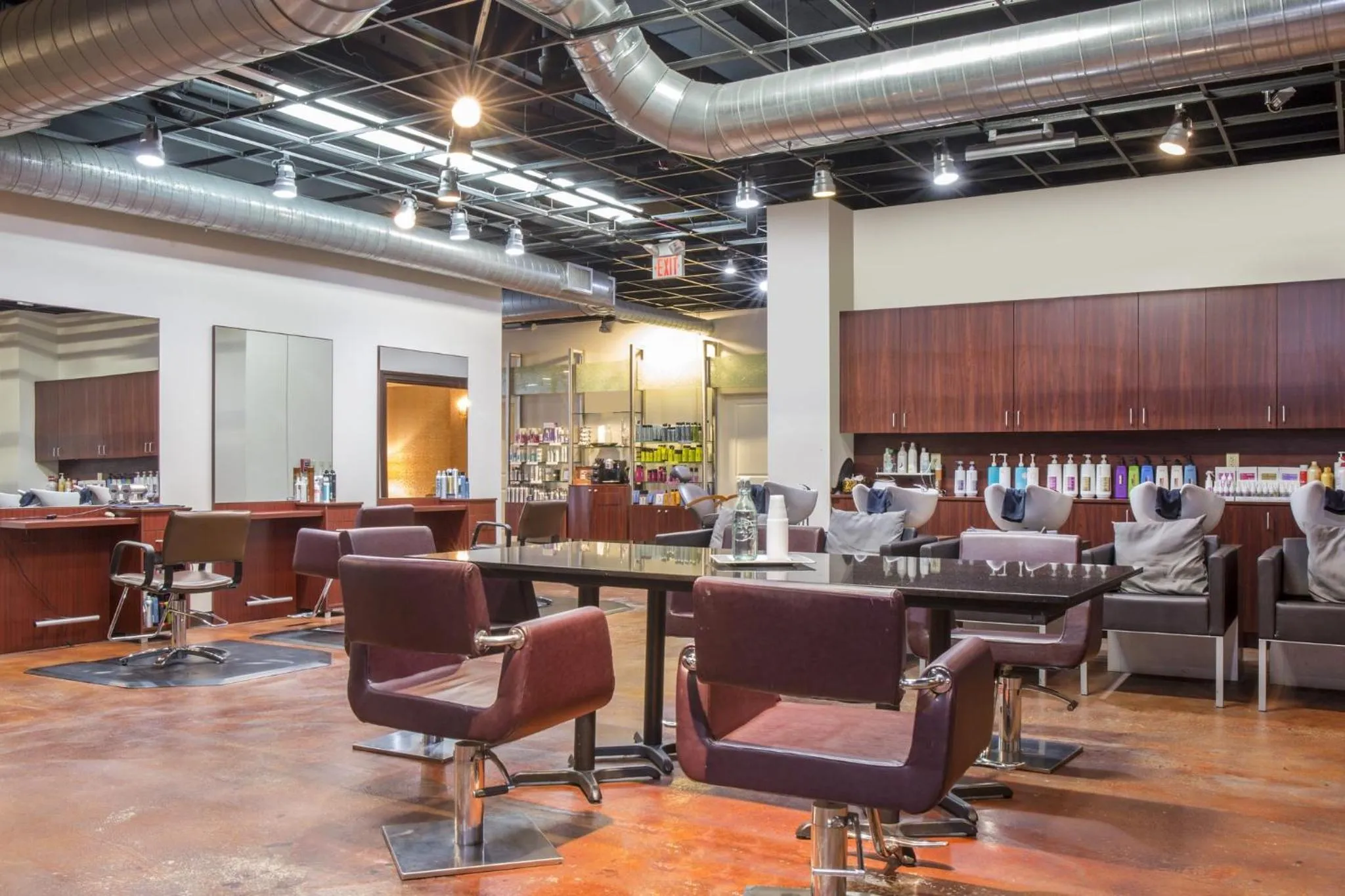 Spa and wellness centre/facilities in Omni New Haven Hotel at Yale