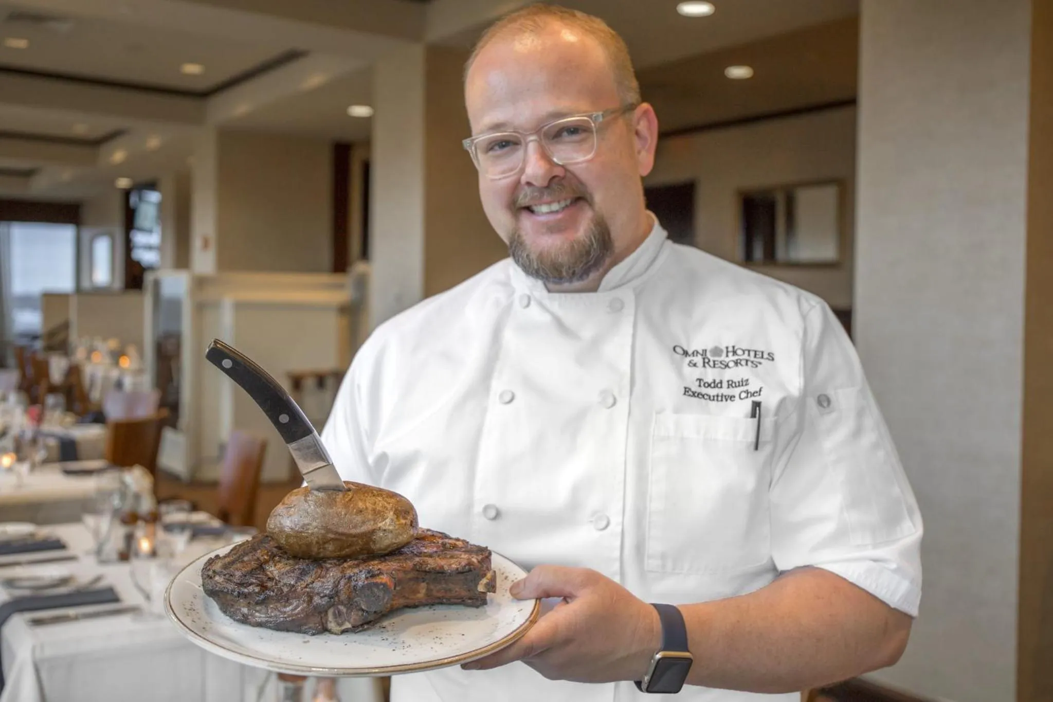 Restaurant/places to eat in Omni New Haven Hotel at Yale