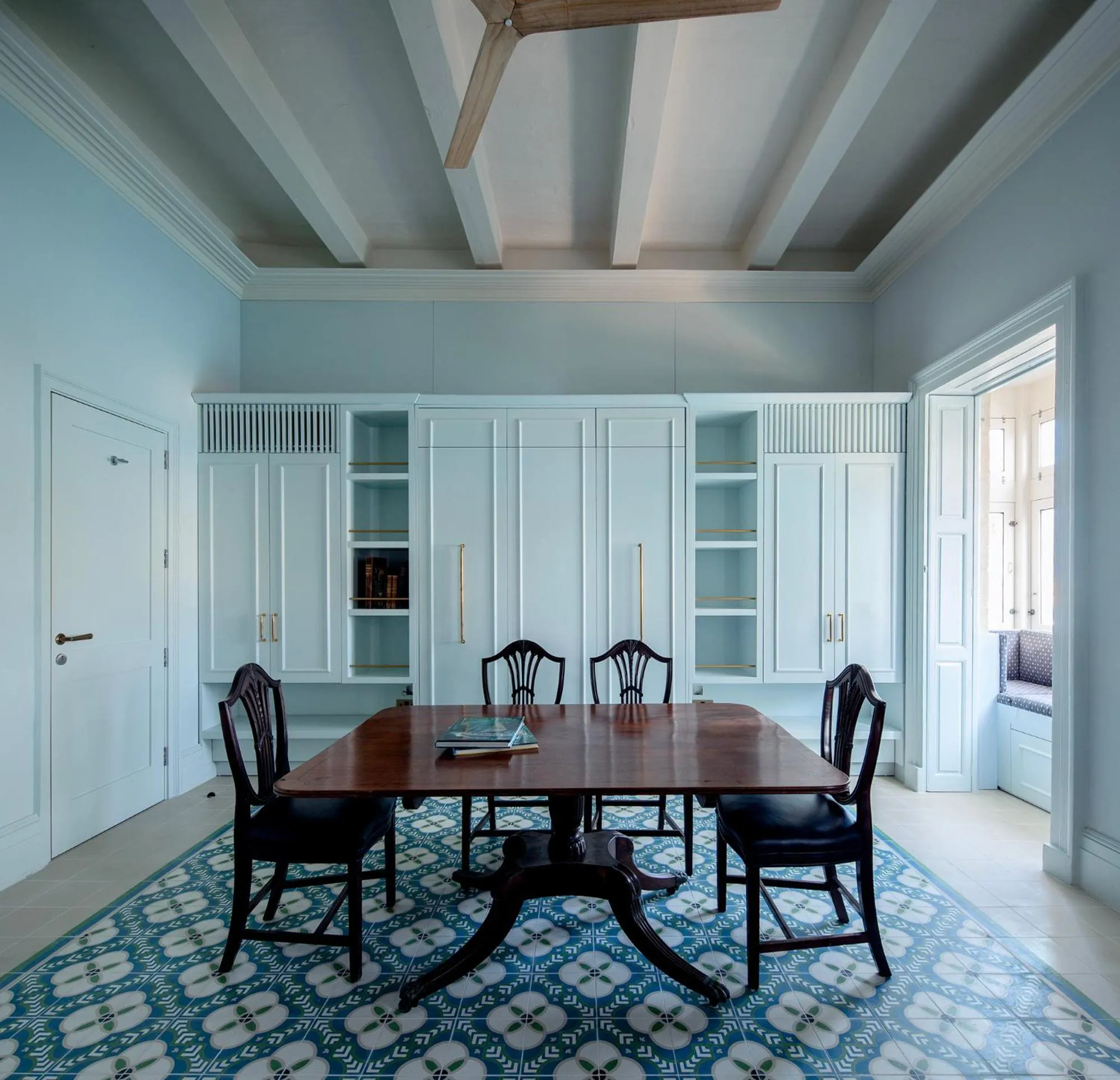 Dining area in Iniala Harbour House