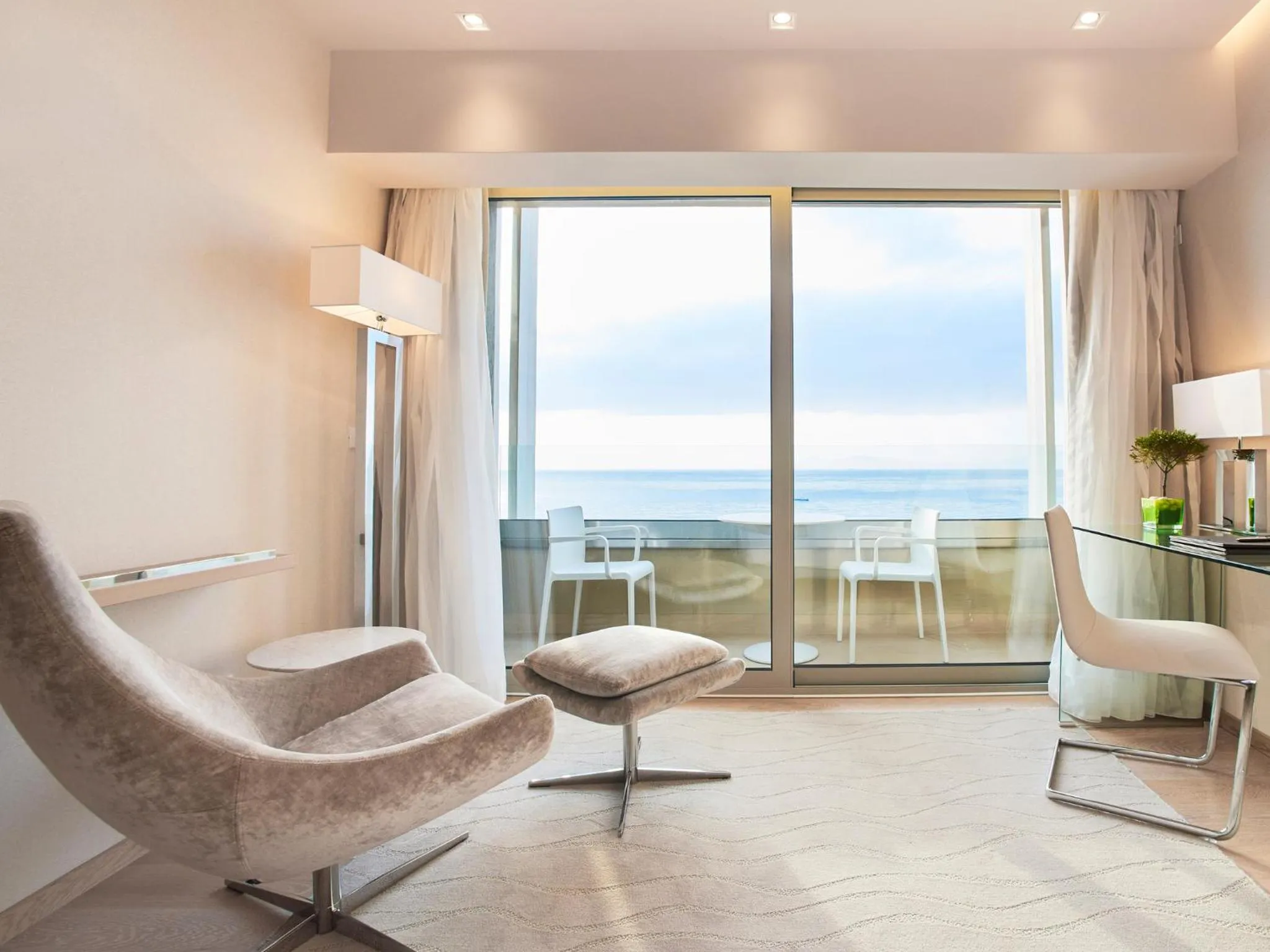 ABAV2 Suites by Rodos Palace