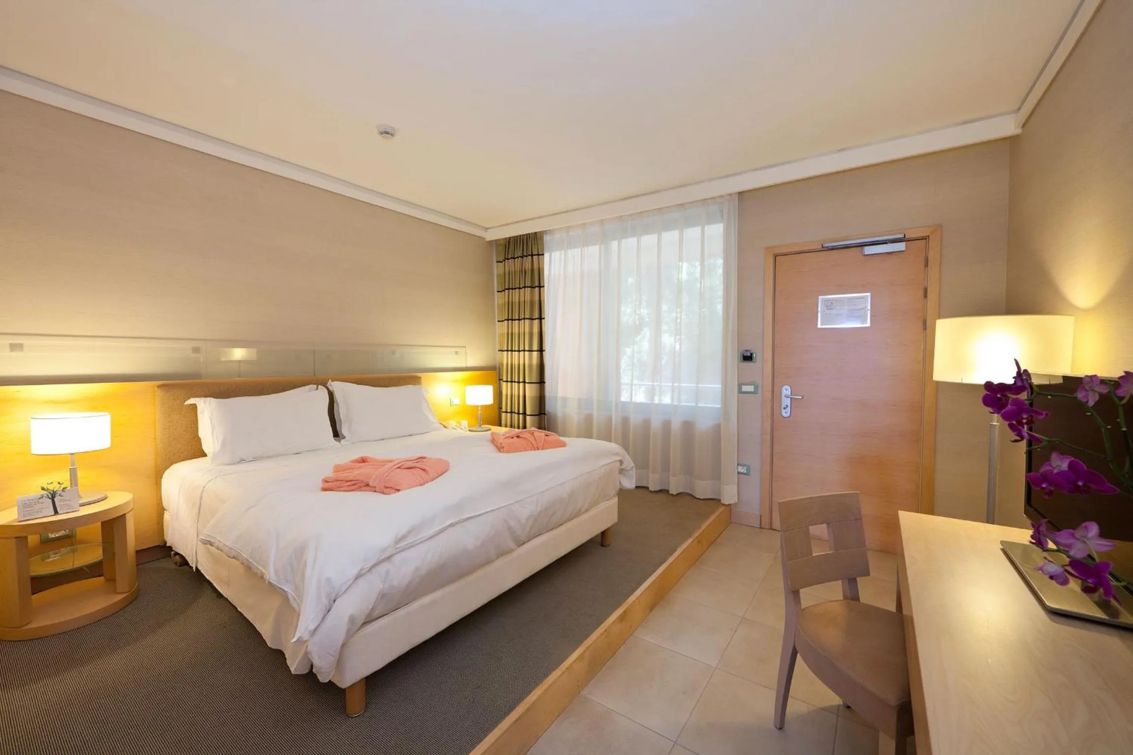 Bedroom, Bed in ABAV2 Suites by Rodos Palace