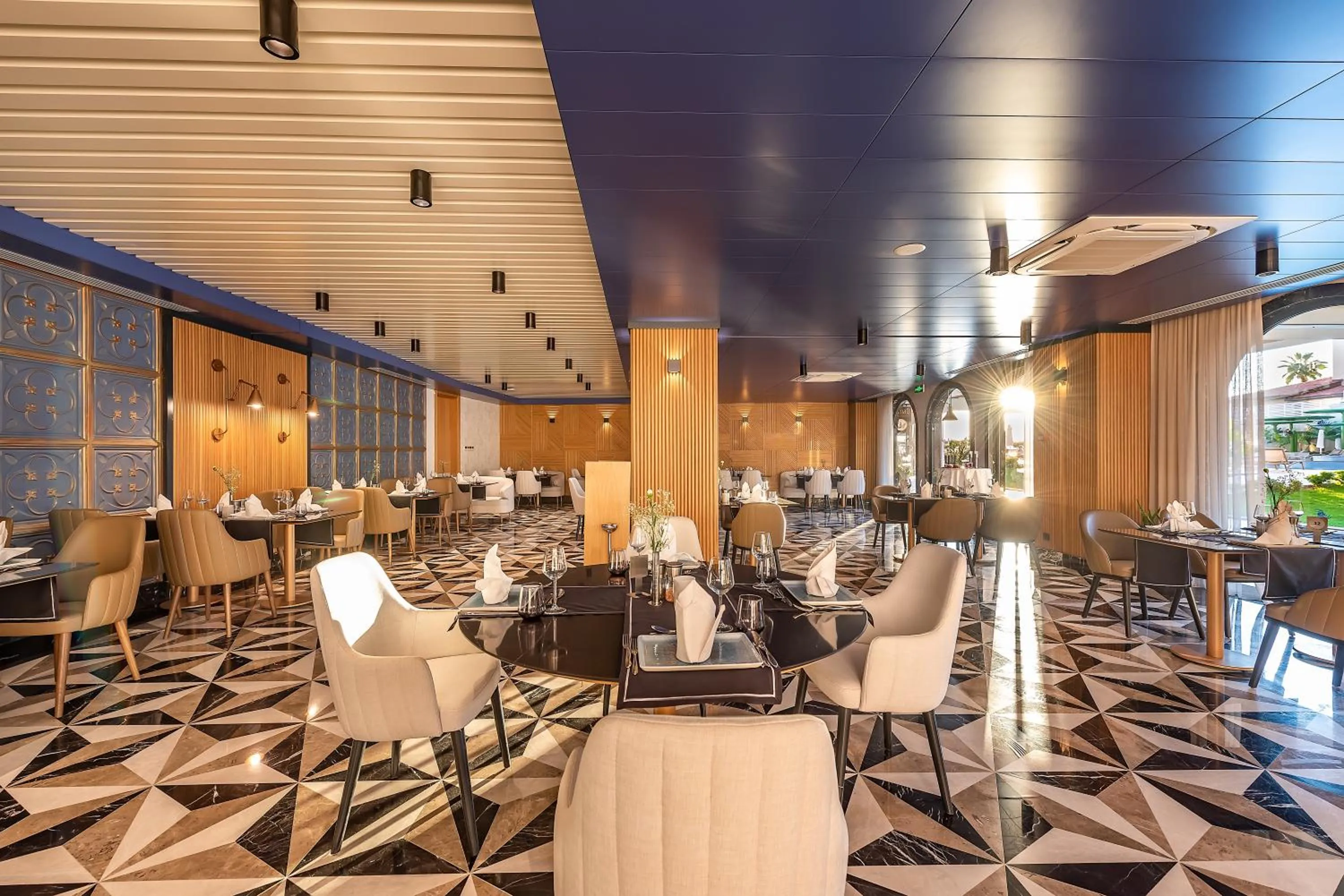 Restaurant/places to eat in Seaden Quality Resort & Spa Ultra All Inclusive