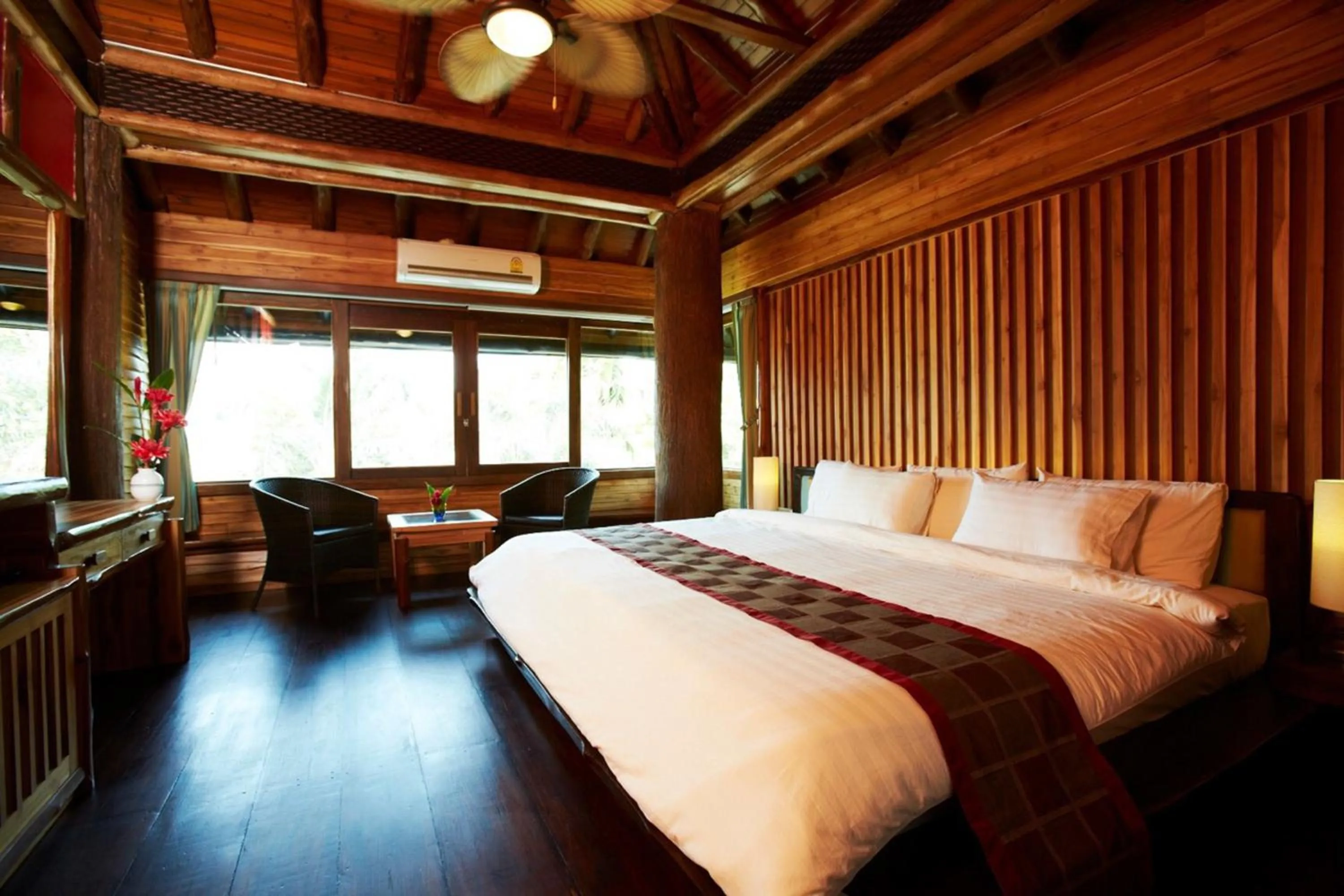 Decorative detail, Bed in Parama Koh Chang