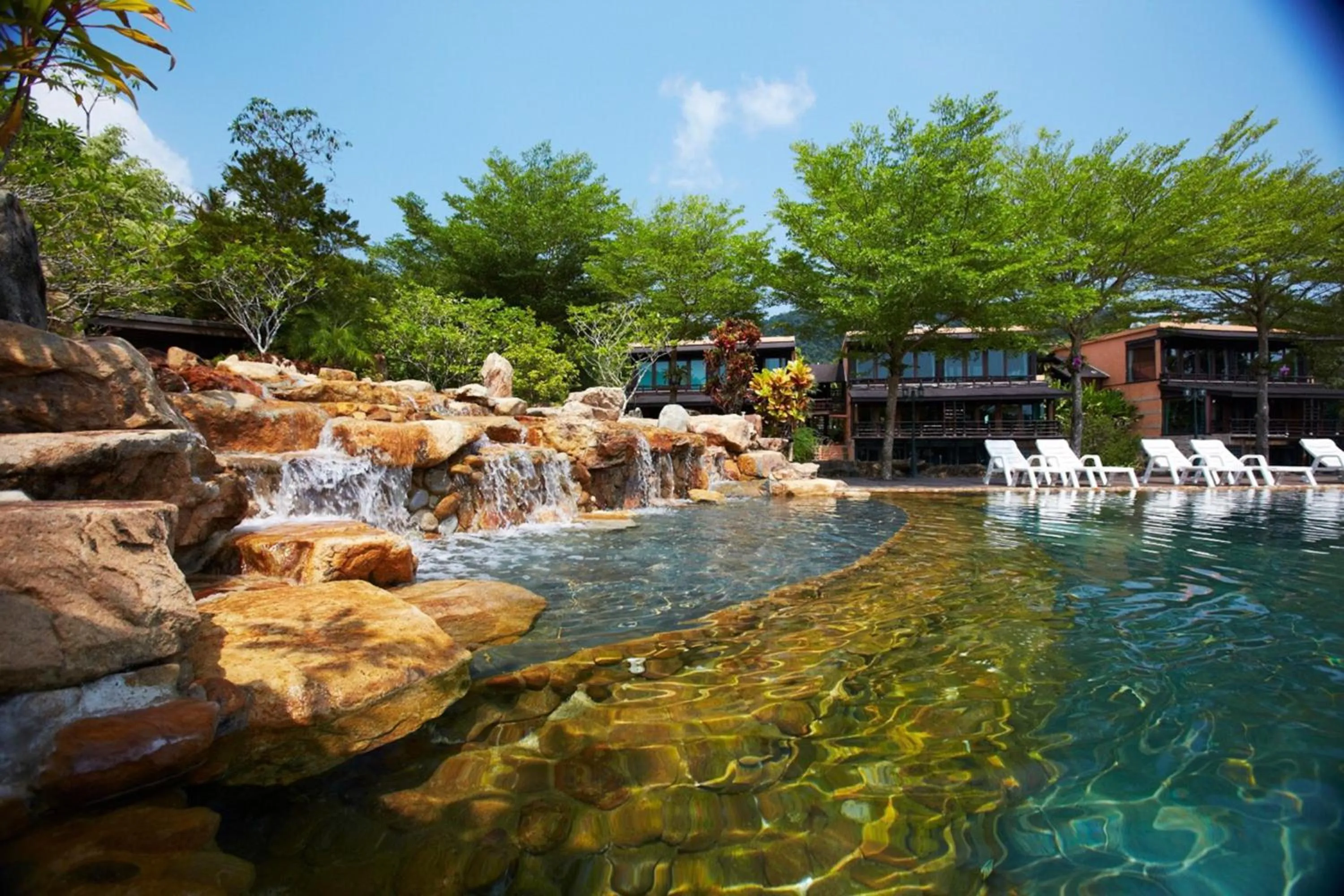 Swimming pool in Parama Koh Chang