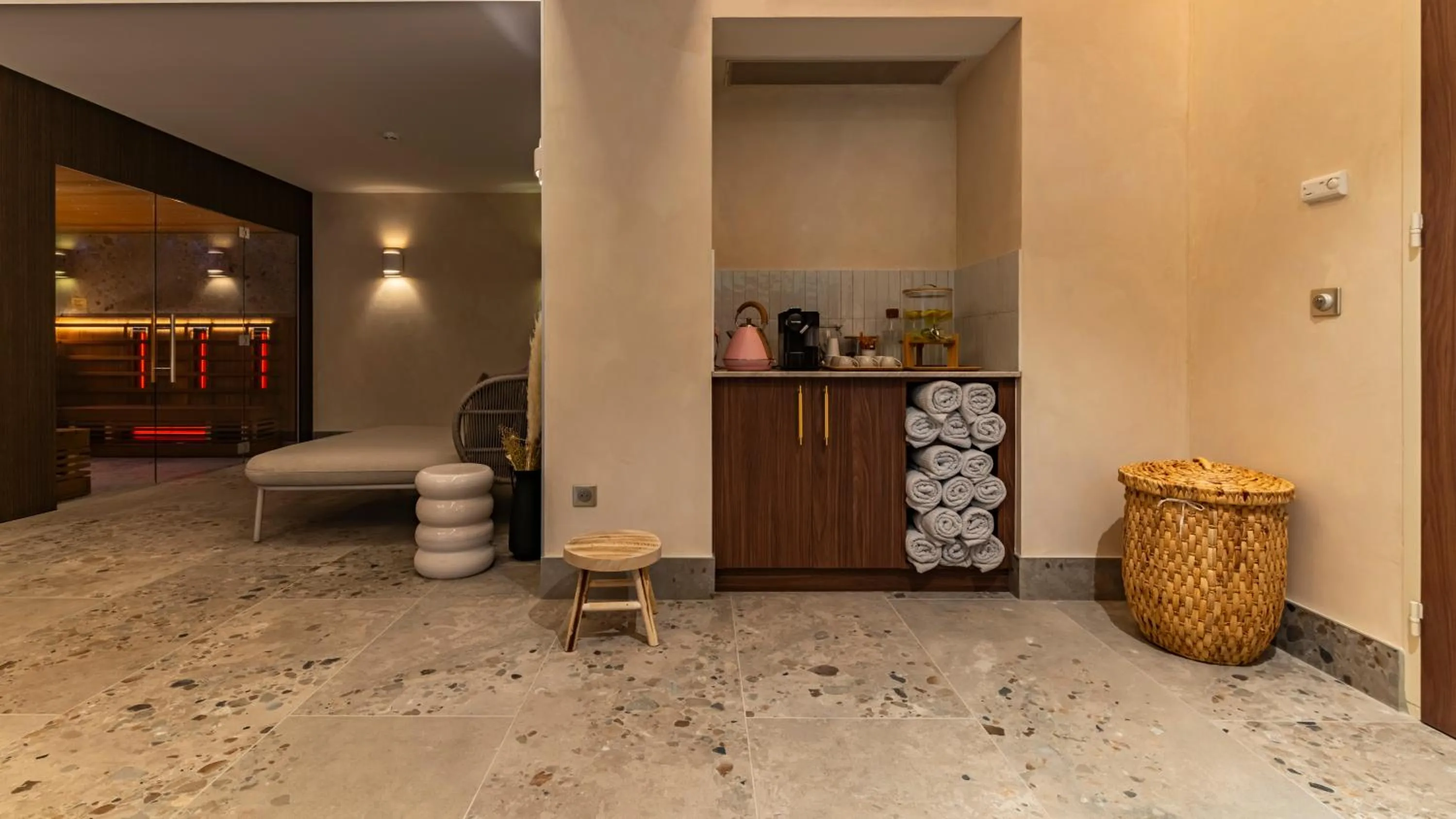 Spa and wellness centre/facilities in Continental Hotel