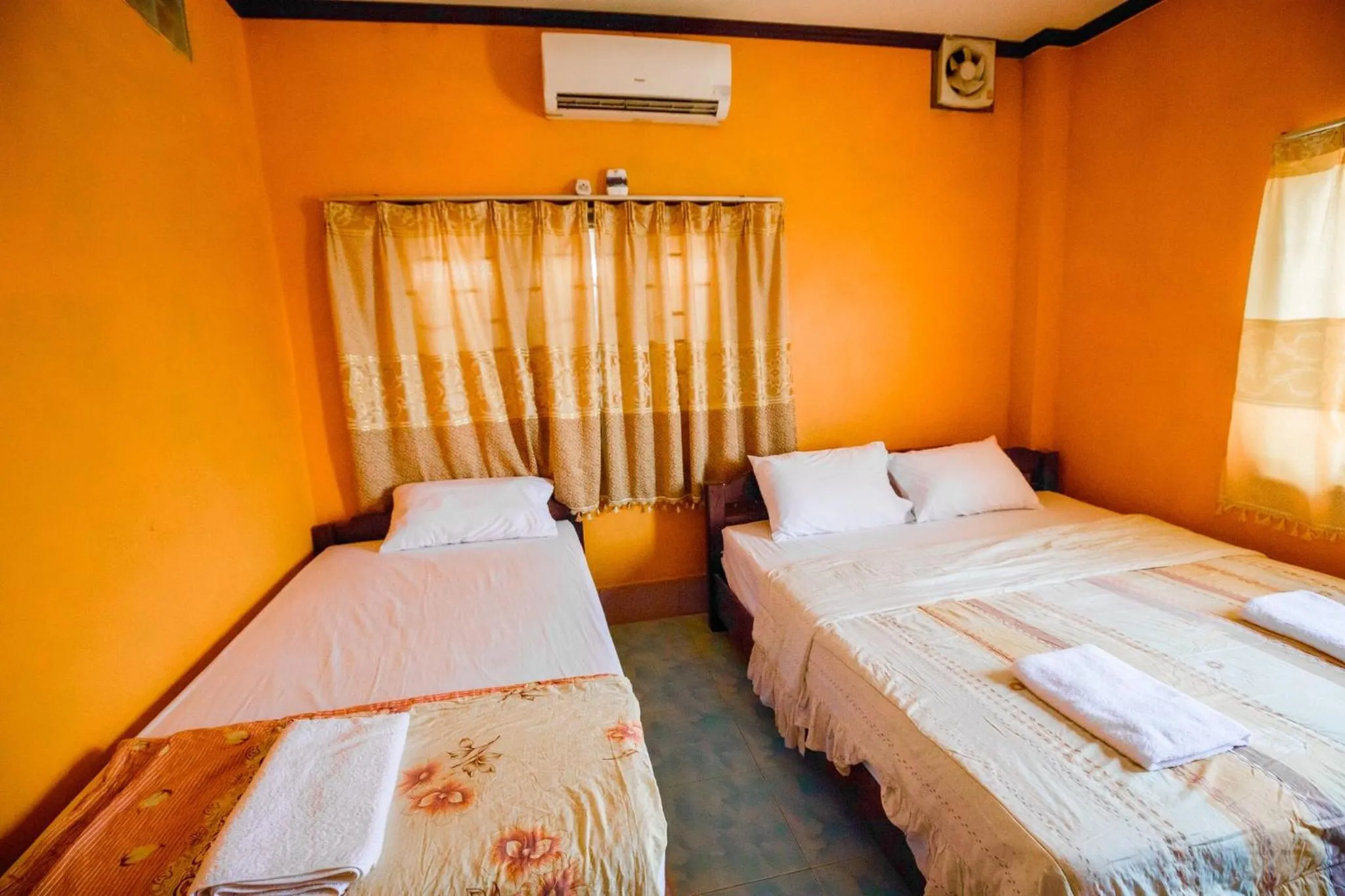 Triple Room in Molina Bungalows