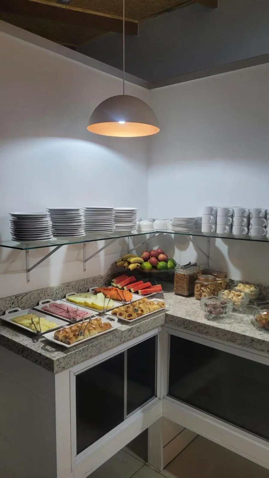 Food and drinks in Hotel Hiperion Maringá