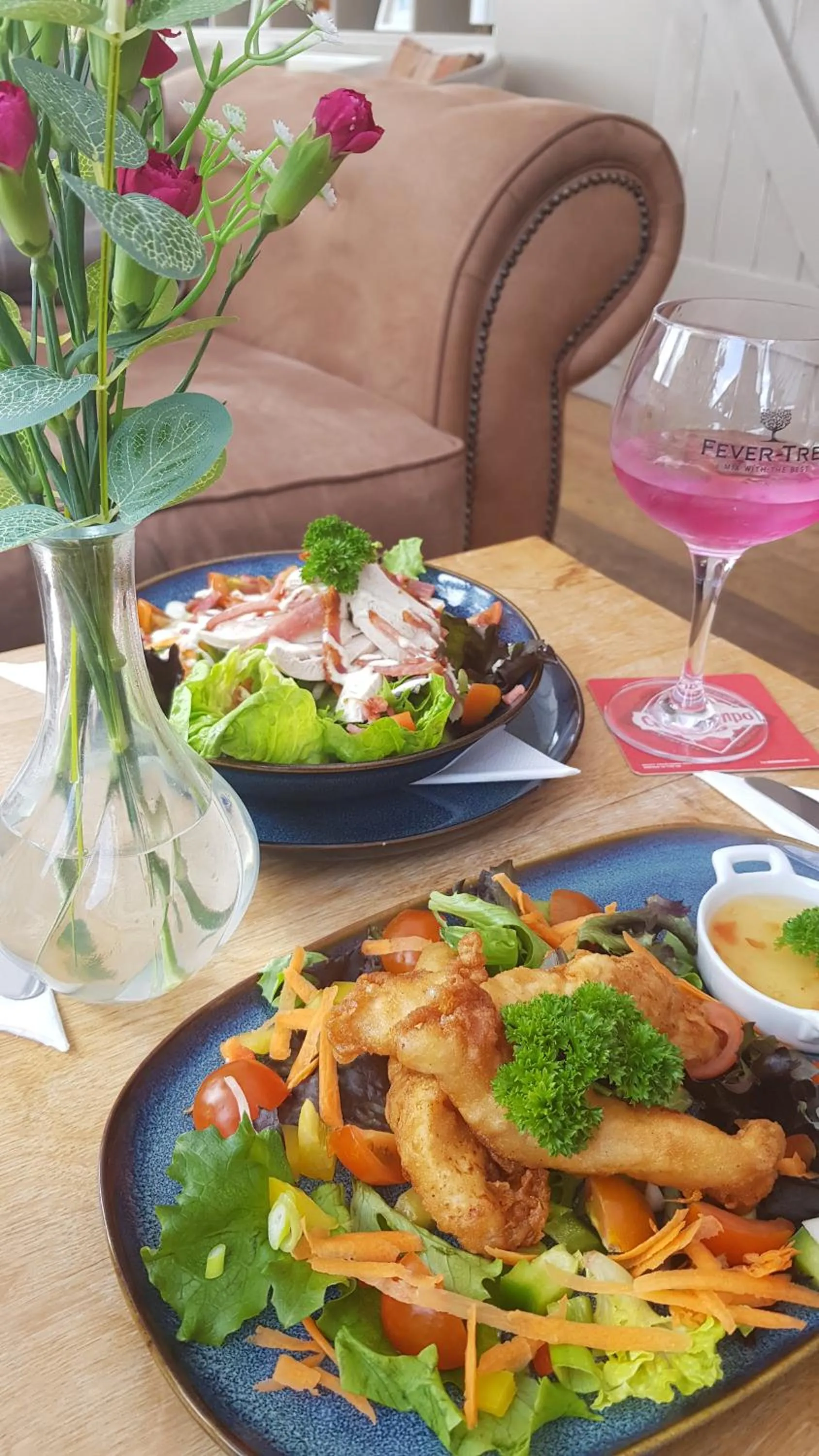 Food and drinks in The Haven Inn Limited