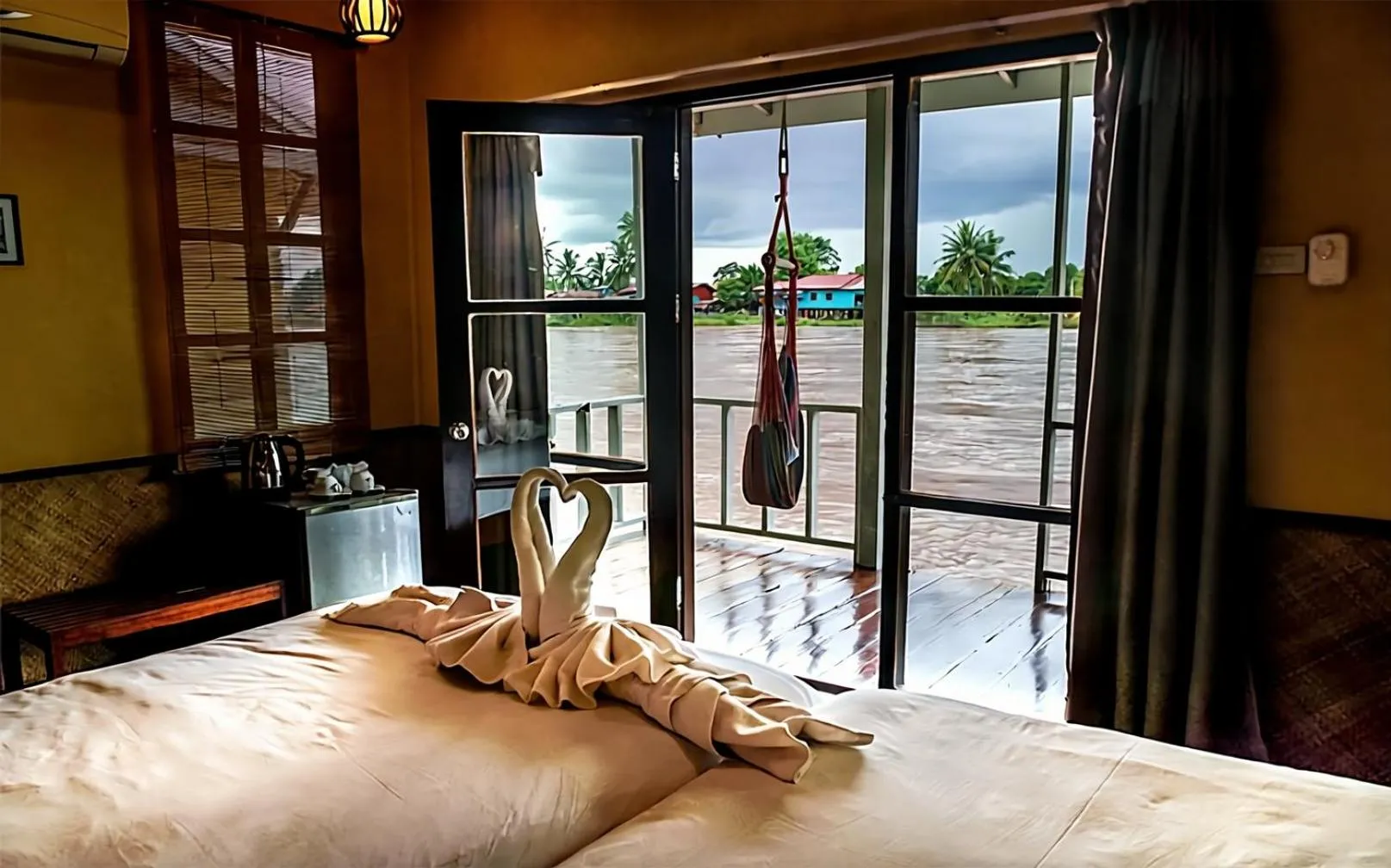 Bedroom, Bed in Sala Done Khone Hotel