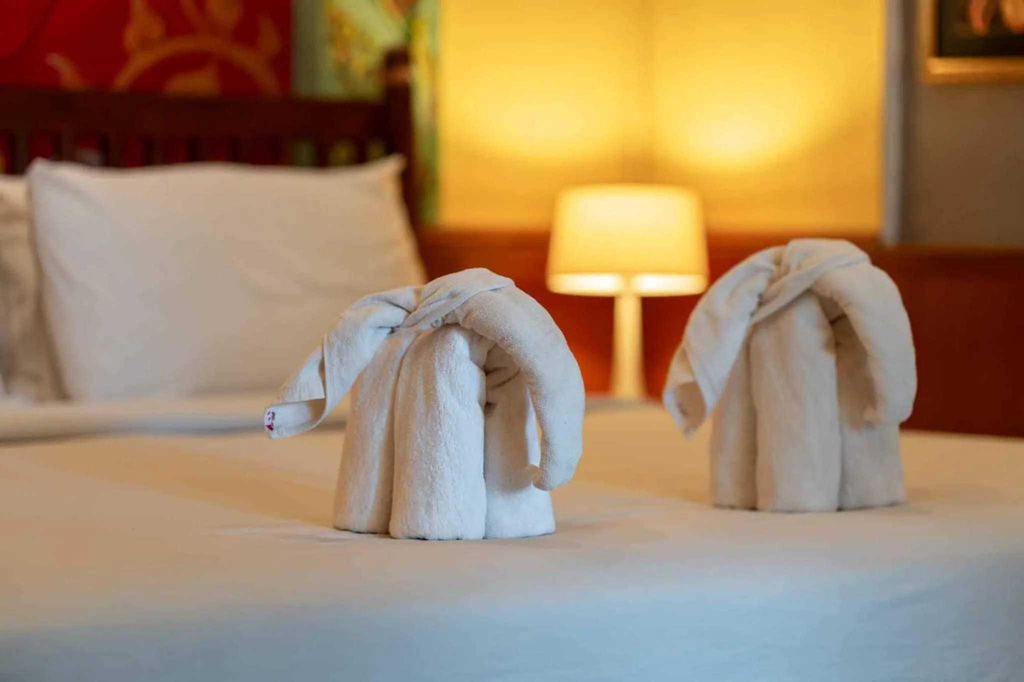 towels, Bed in Sala Done Khone Hotel