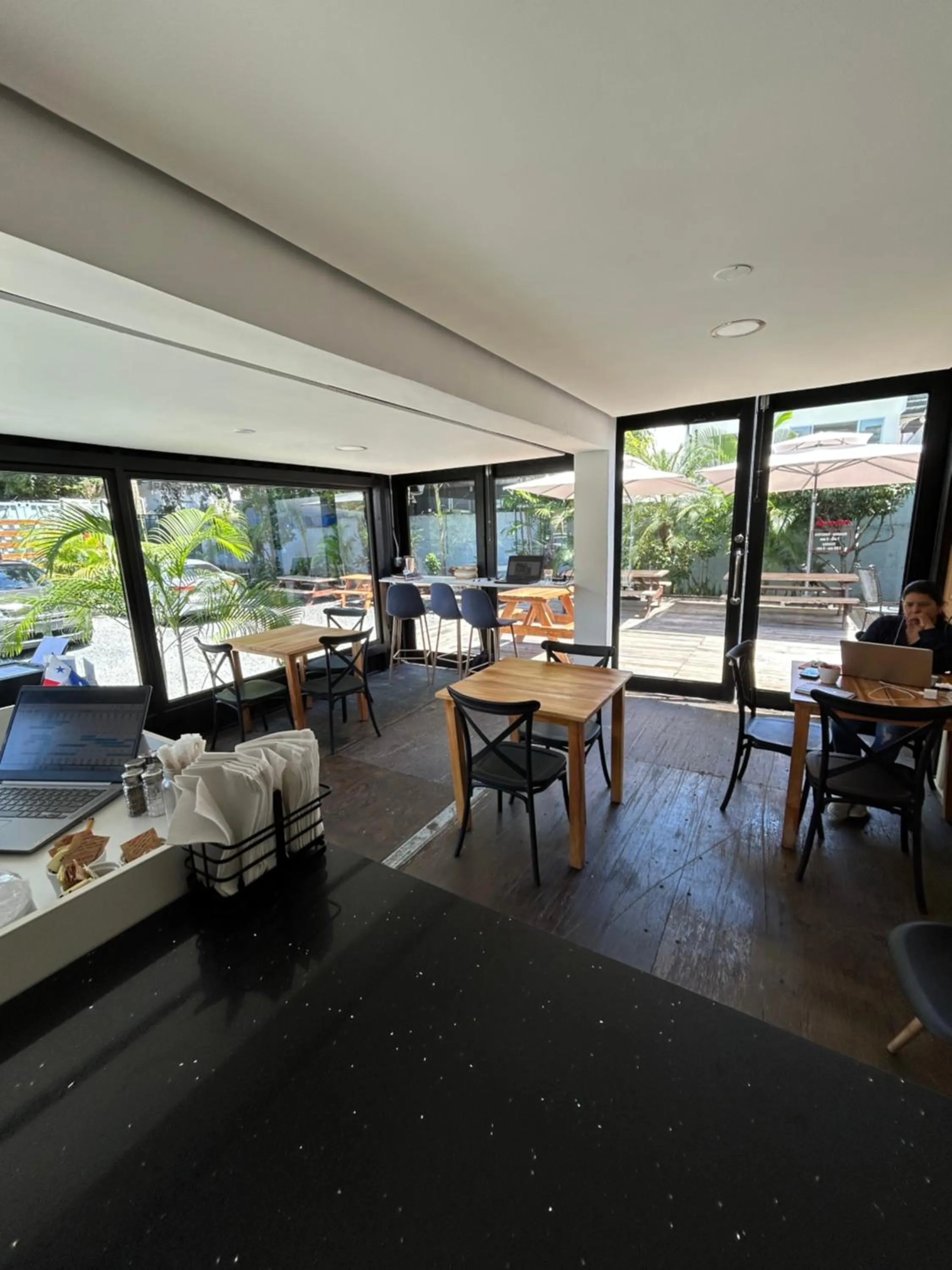 Restaurant/places to eat in Nomada Republic Hotel Panama City