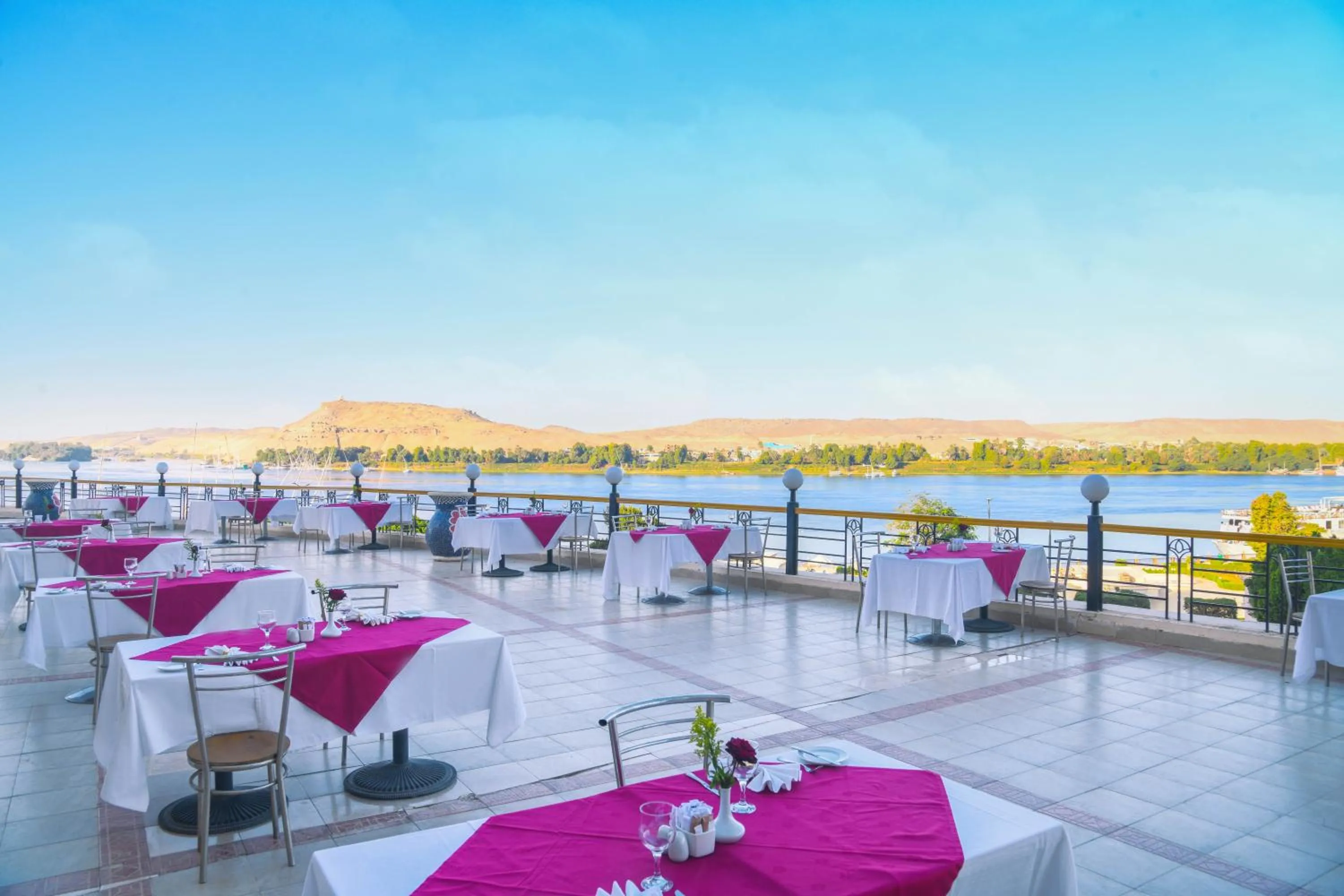 Restaurant/places to eat in Tolip Aswan Hotel