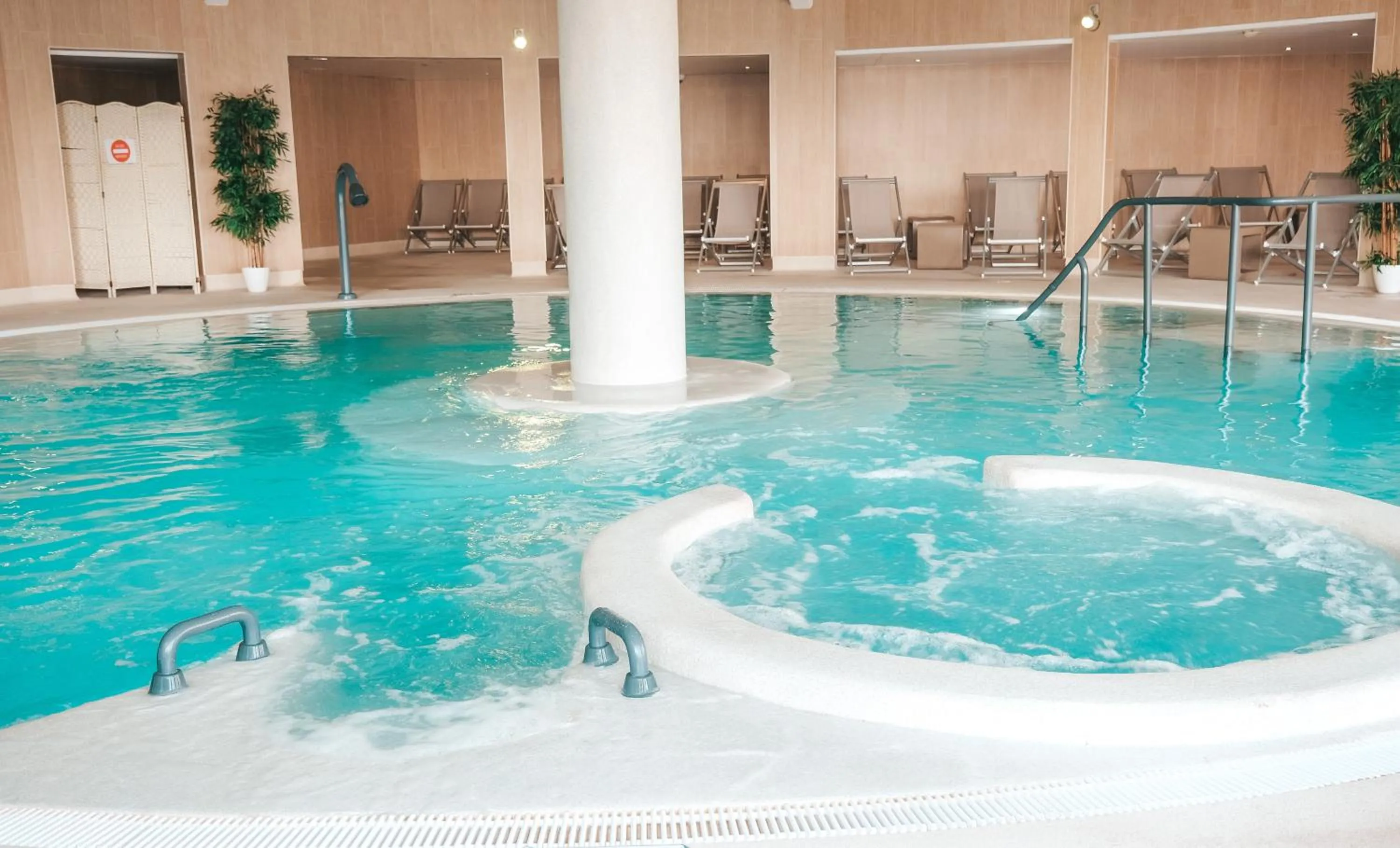 Spa and wellness centre/facilities in Thalazur Antibes - Hôtel & Spa