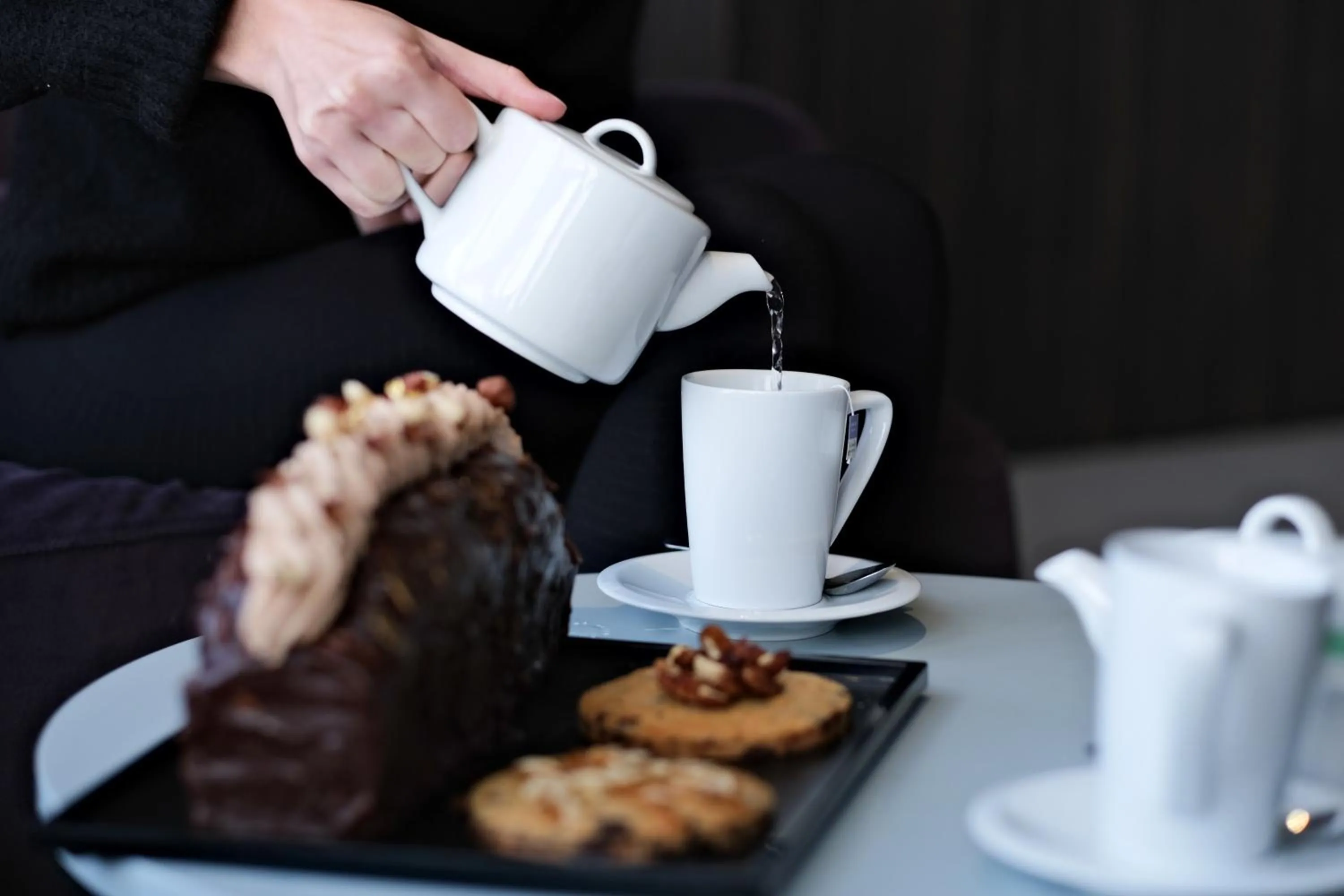 Lounge or bar in Thalazur Antibes - Hôtel & Spa