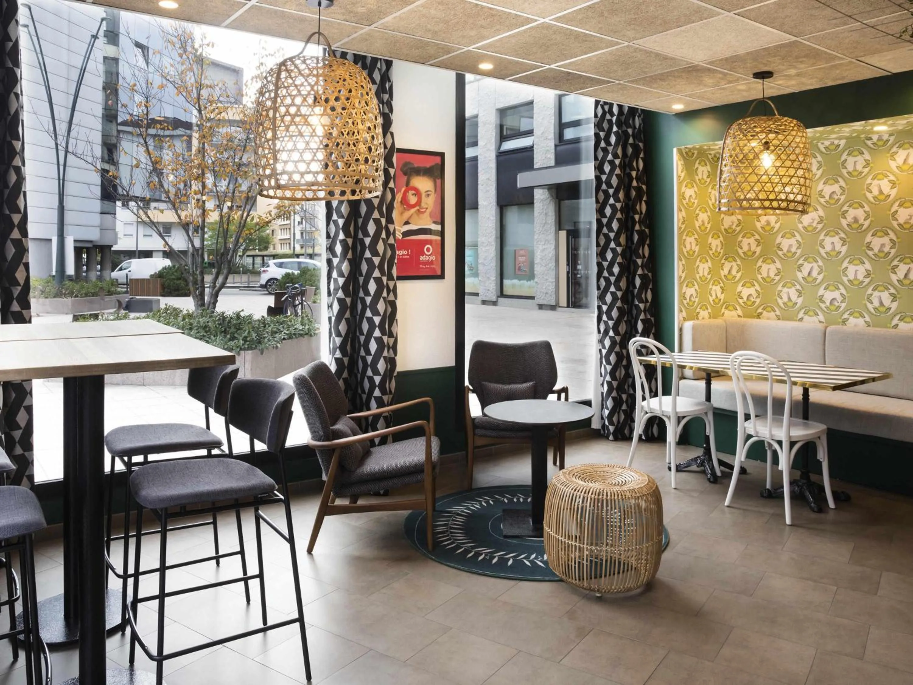 Breakfast in Aparthotel Adagio Annecy Centre