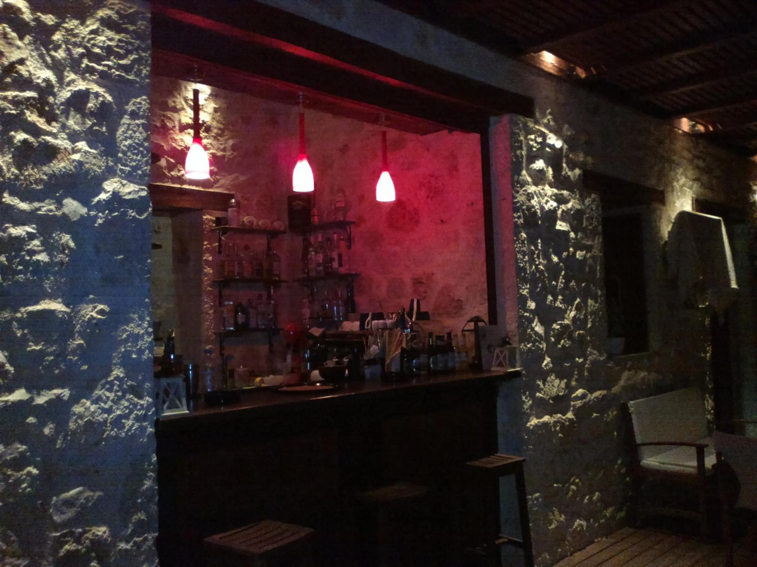 Lounge or bar in Mikros Gialos Apartments