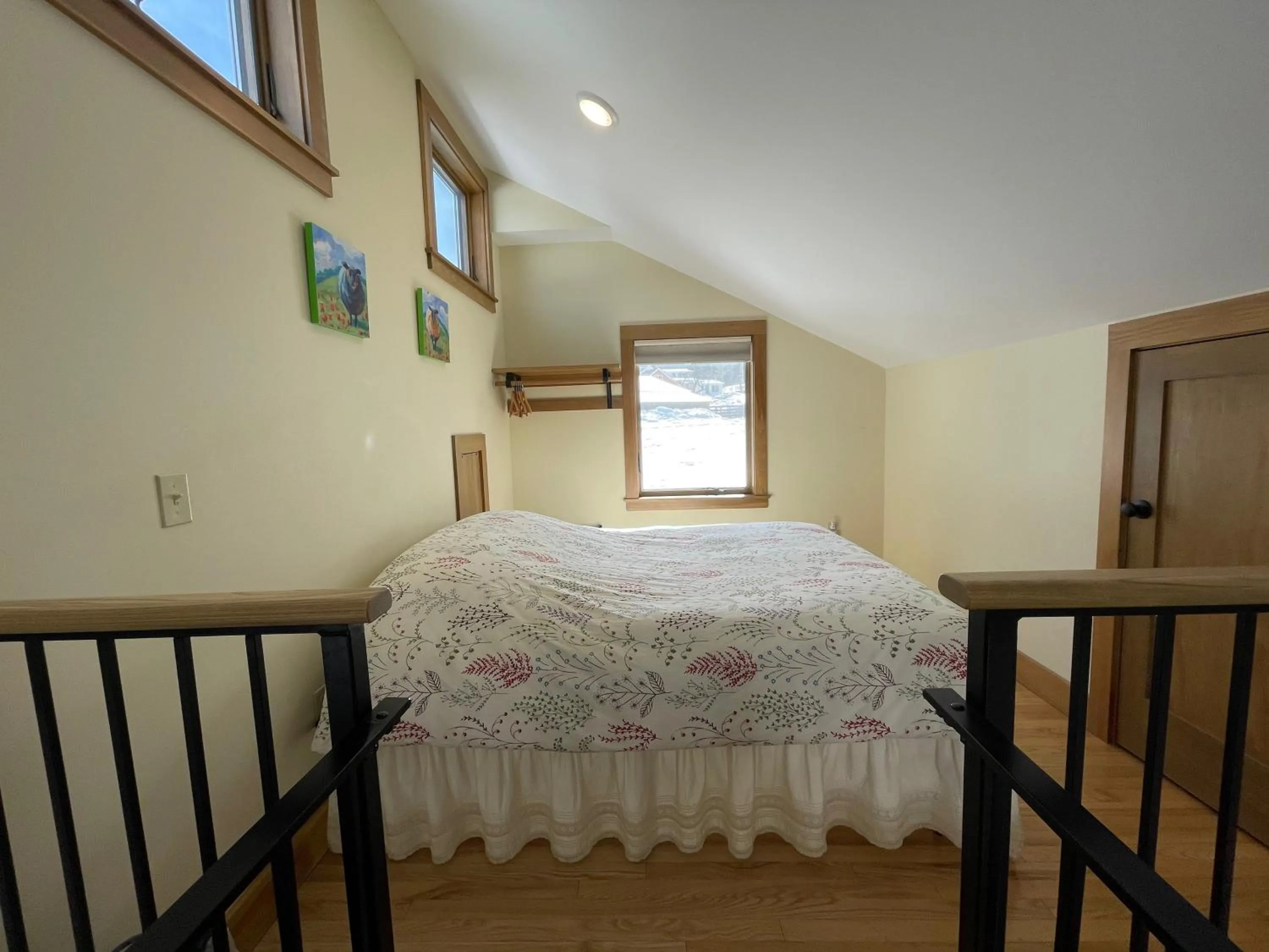 Bed in Fat Sheep Farm & Cabins