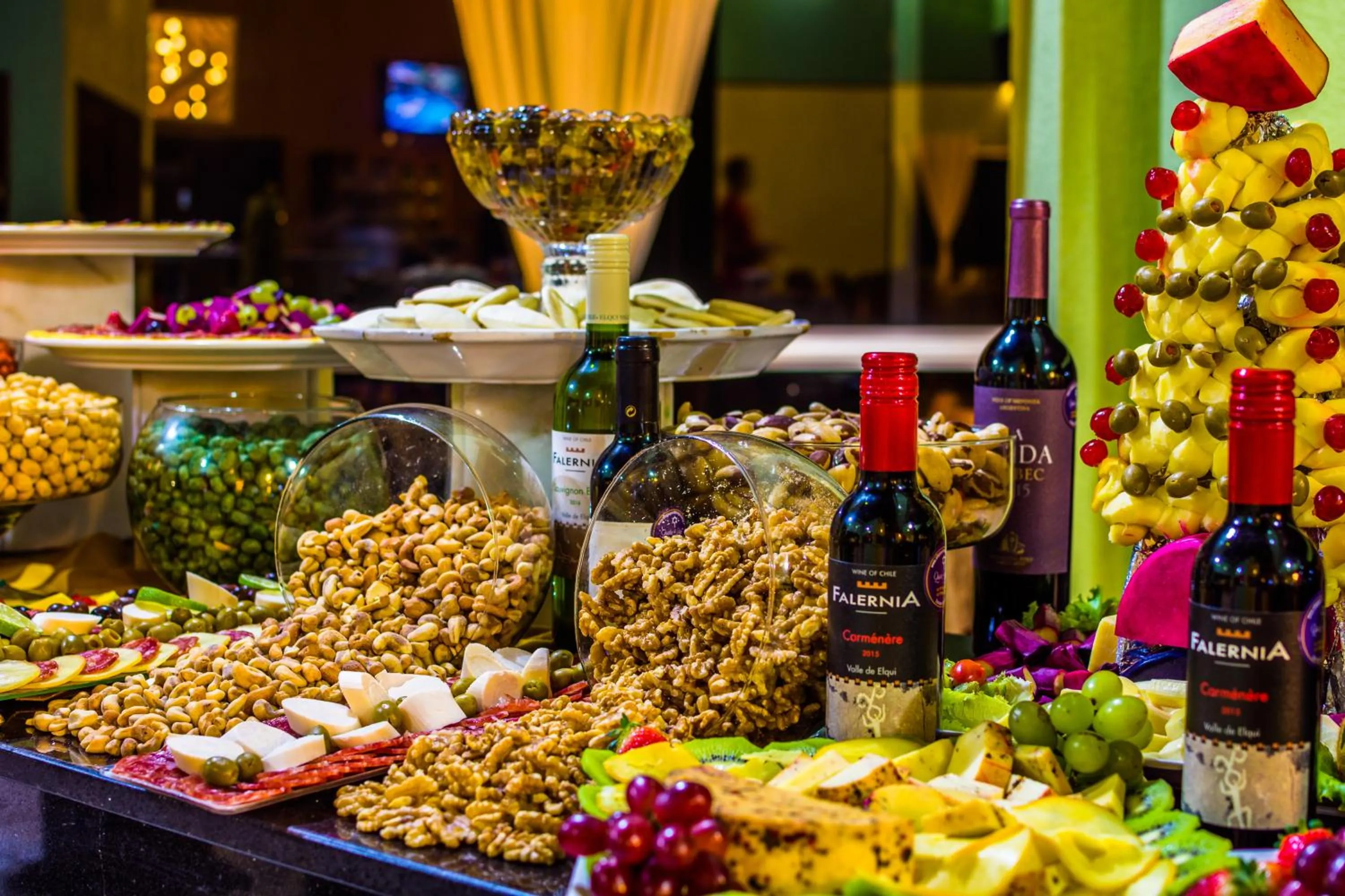 Dinner in Balneário do Lago Hotel