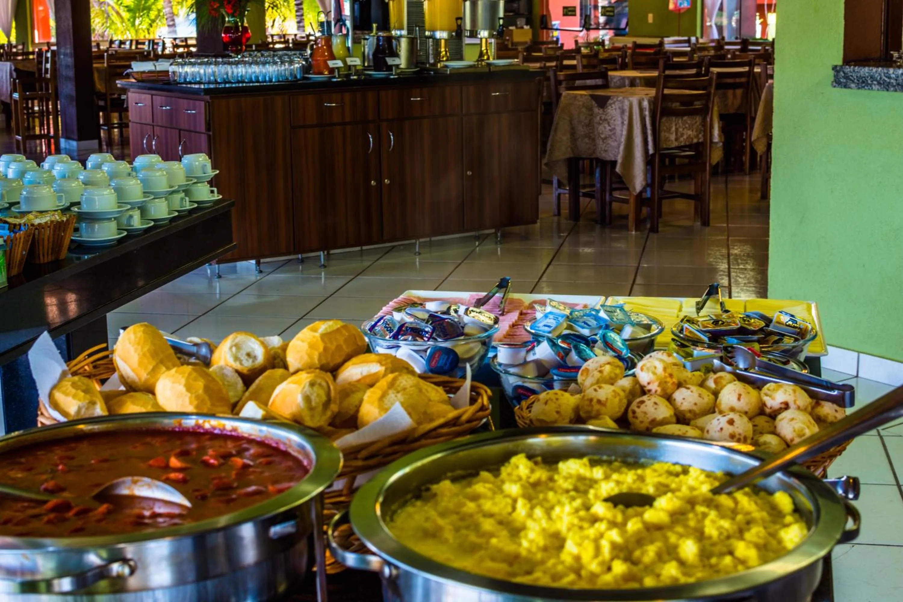 Breakfast in Balneário do Lago Hotel