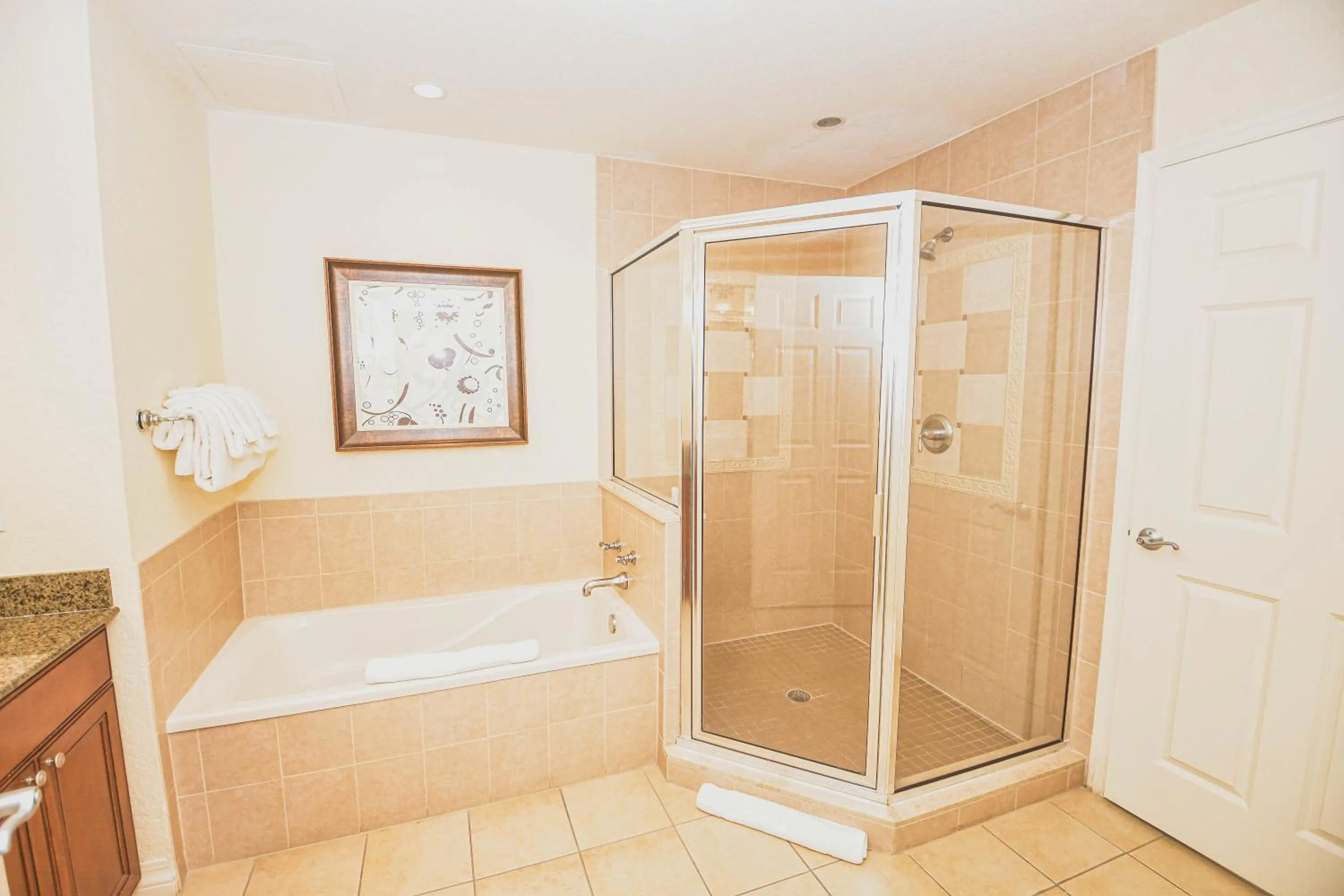 Bathroom in Reunion Resort & Golf Club